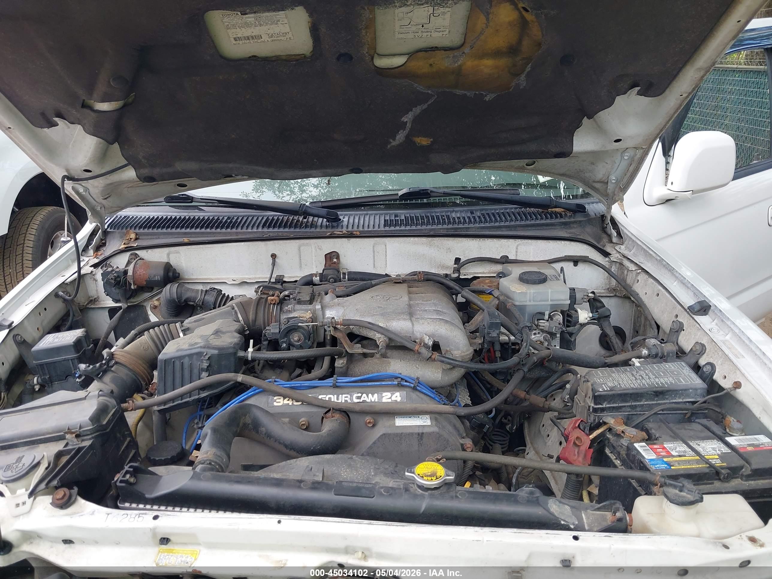 TOYOTA 4RUNNER image 10