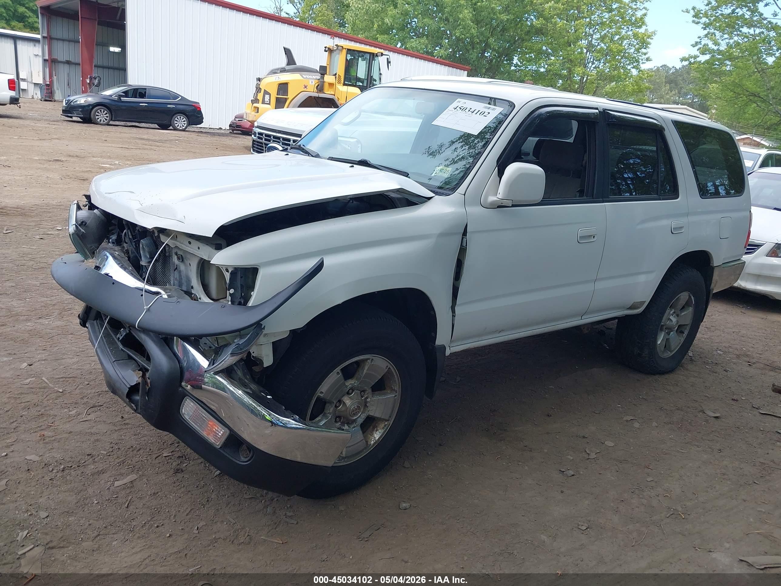 TOYOTA 4RUNNER image 2