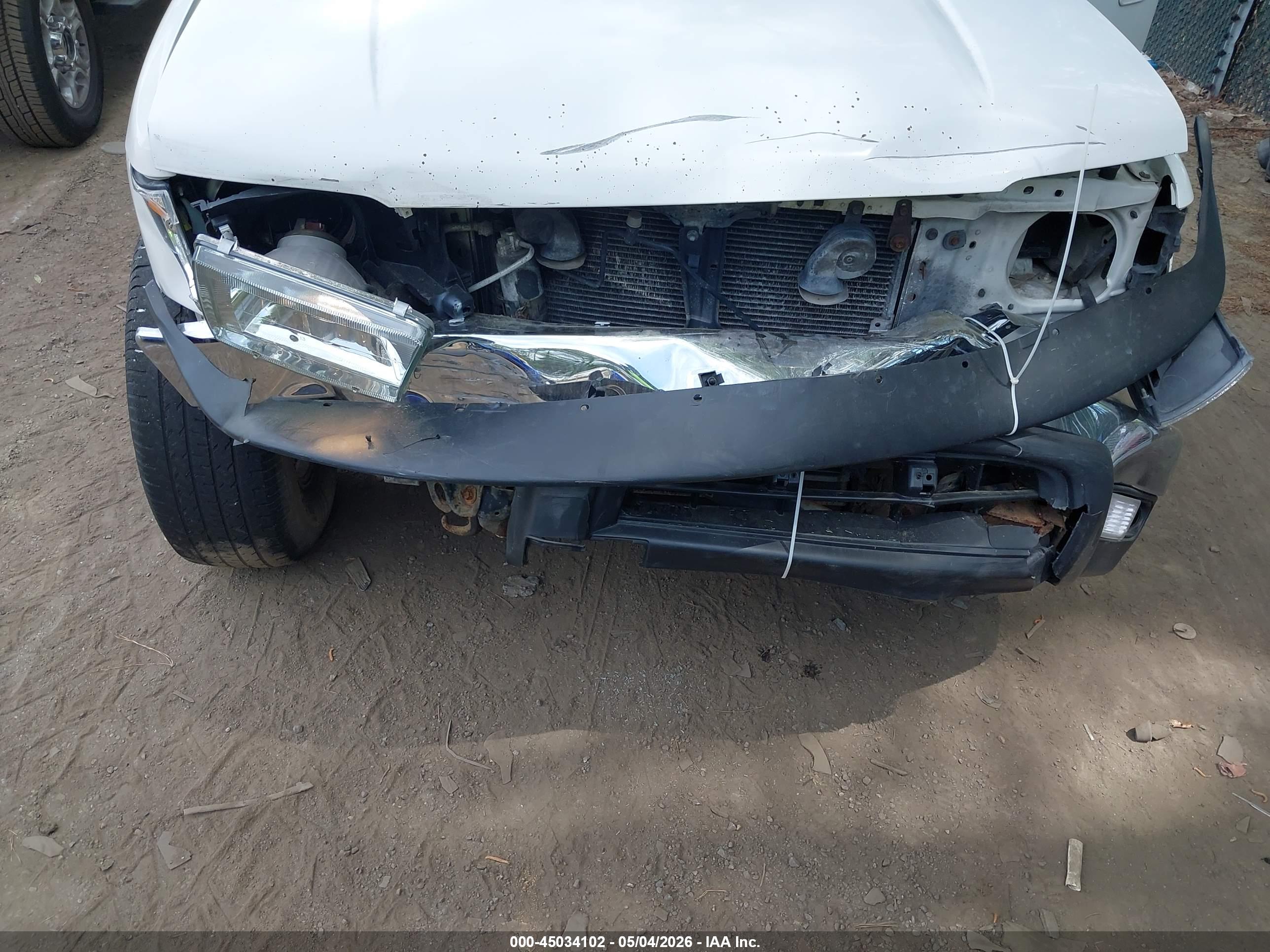 TOYOTA 4RUNNER image 6