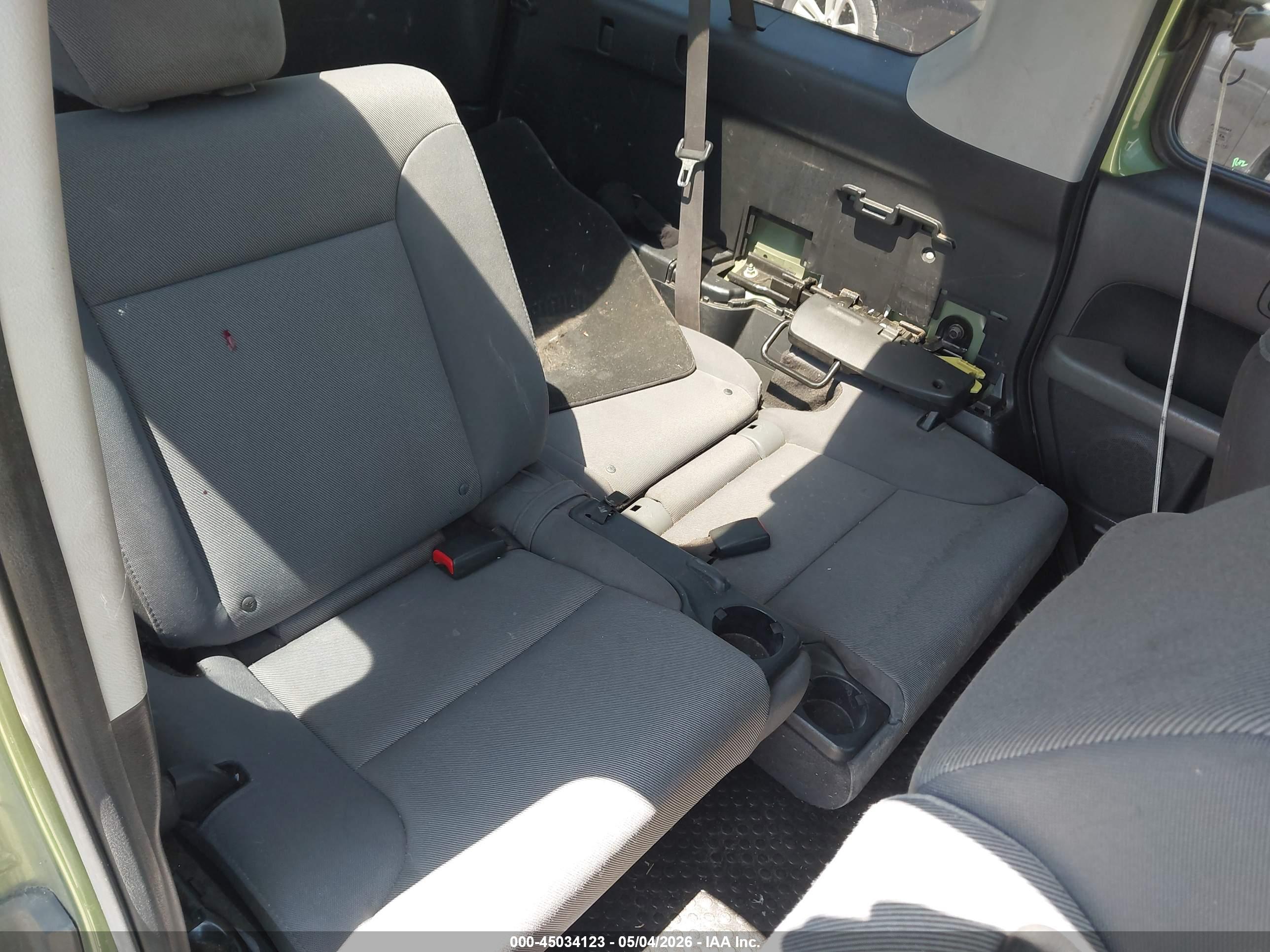HONDA ELEMENT image 8