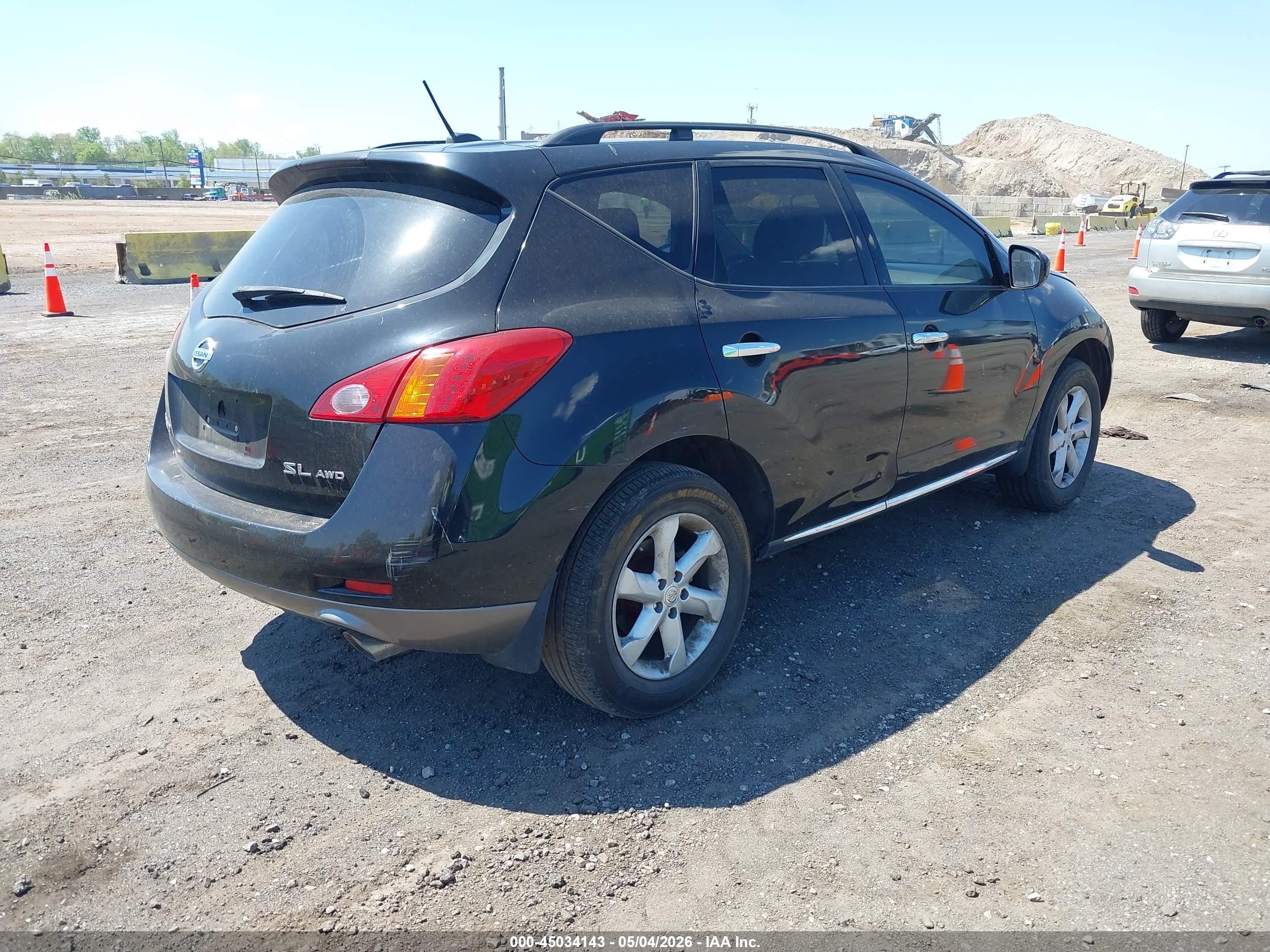 NISSAN MURANO image 4