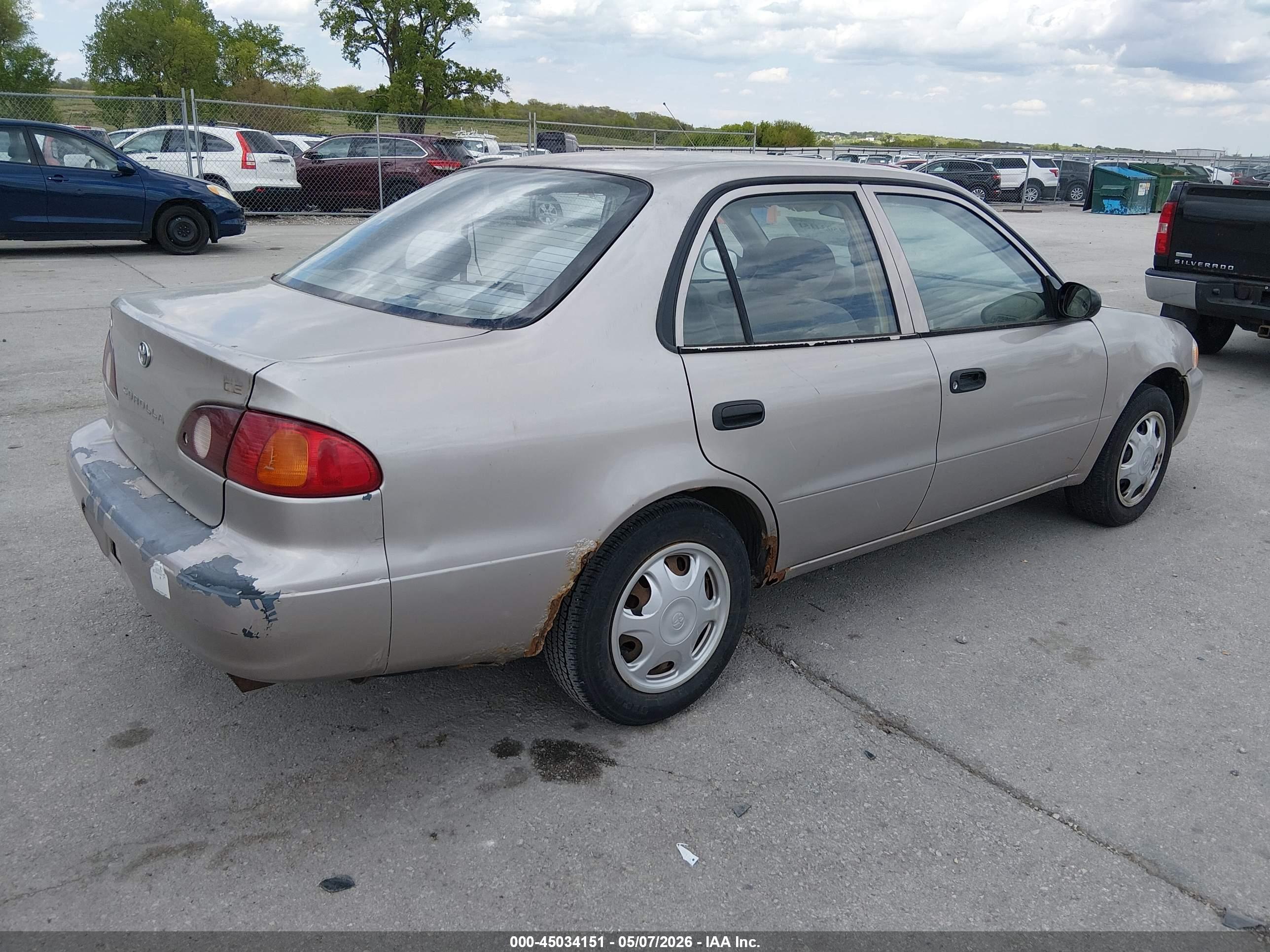 TOYOTA COROLLA image 4