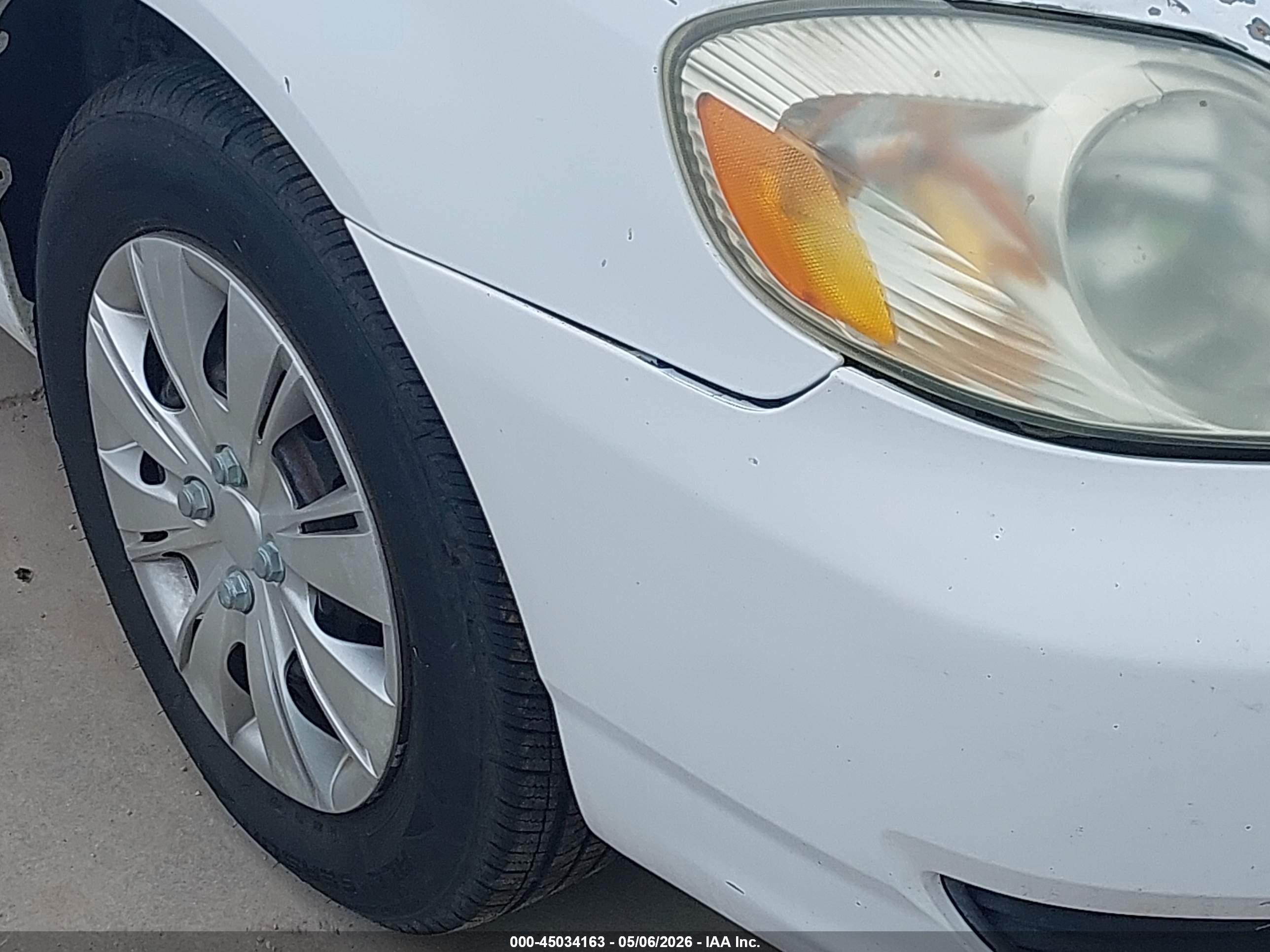 TOYOTA COROLLA image 6