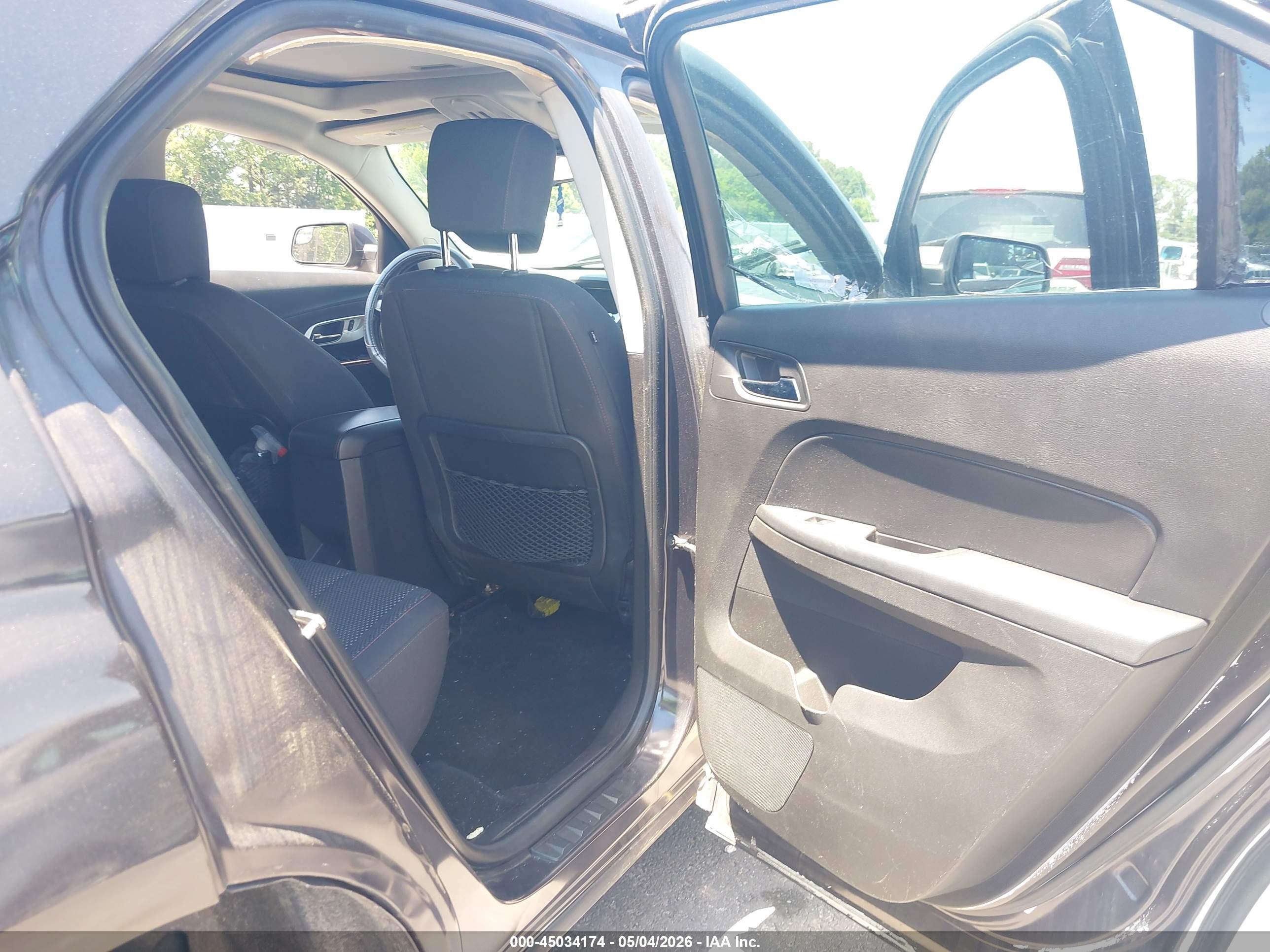 CHEVROLET EQUINOX image 8