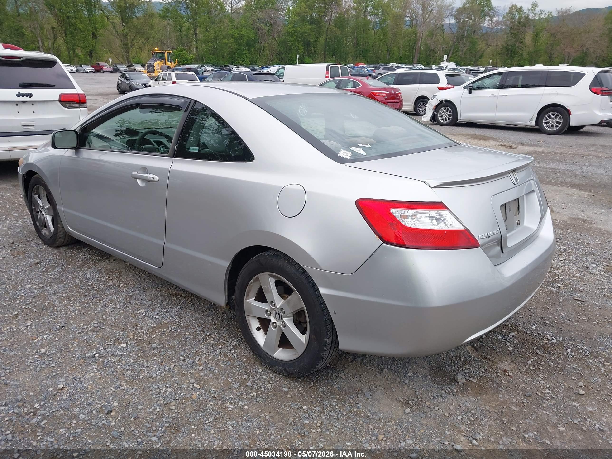HONDA CIVIC image 3