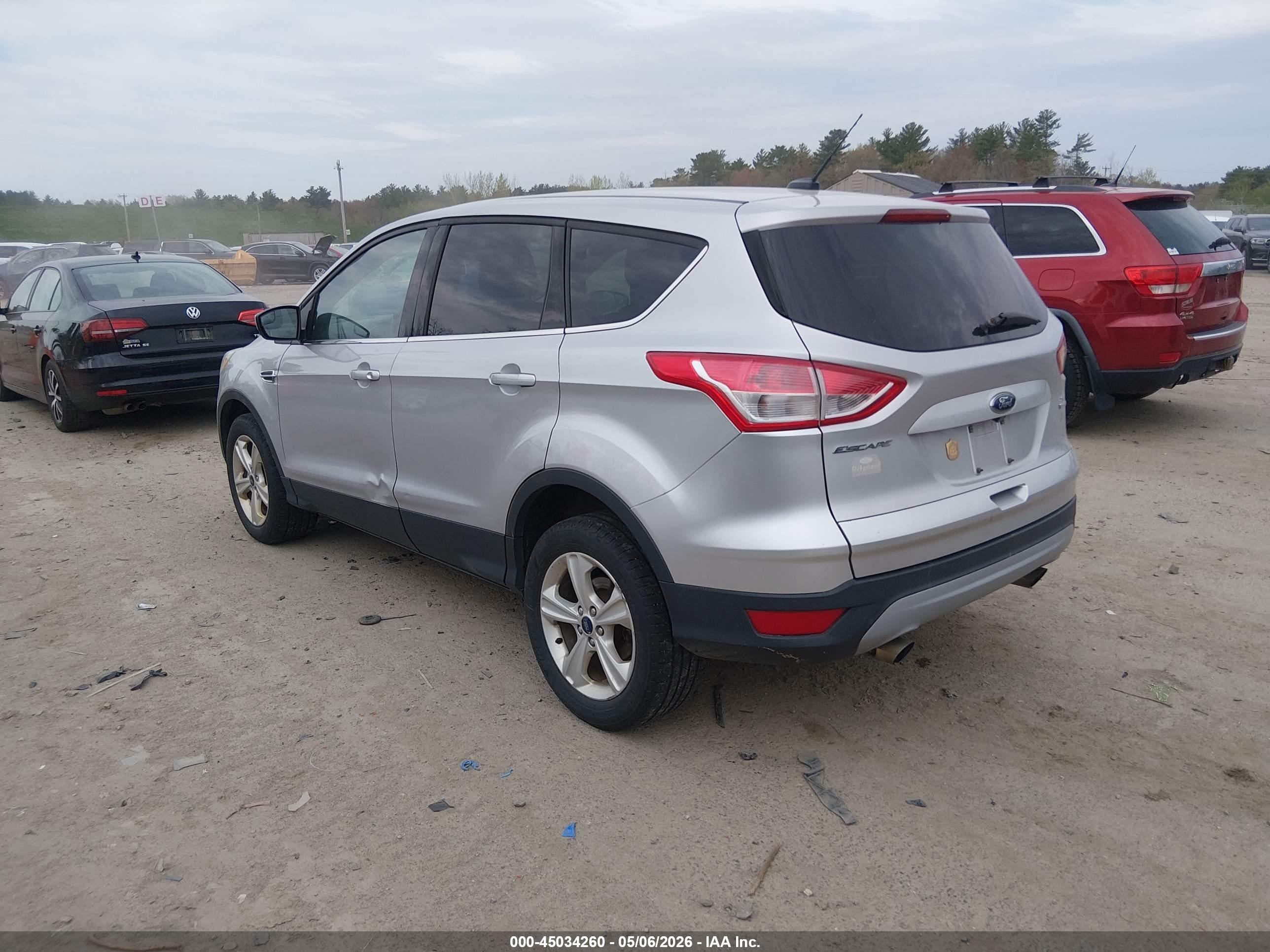 FORD ESCAPE image 3