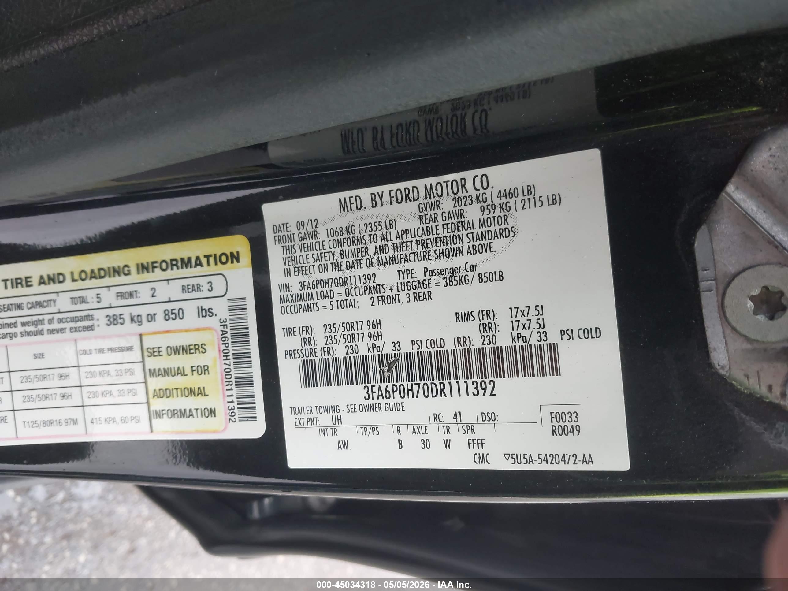 FORD FUSION image 9
