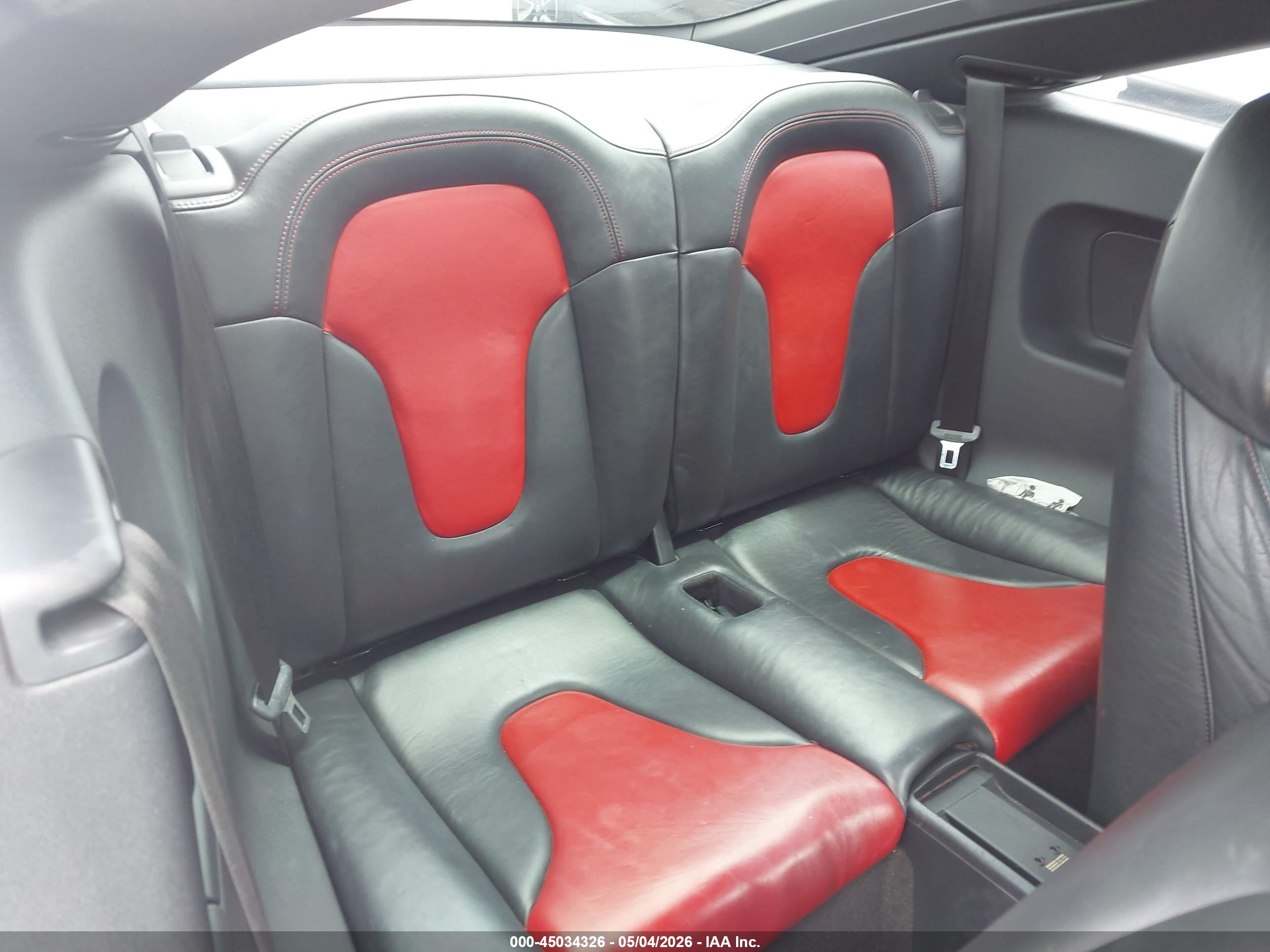AUDI TT image 8