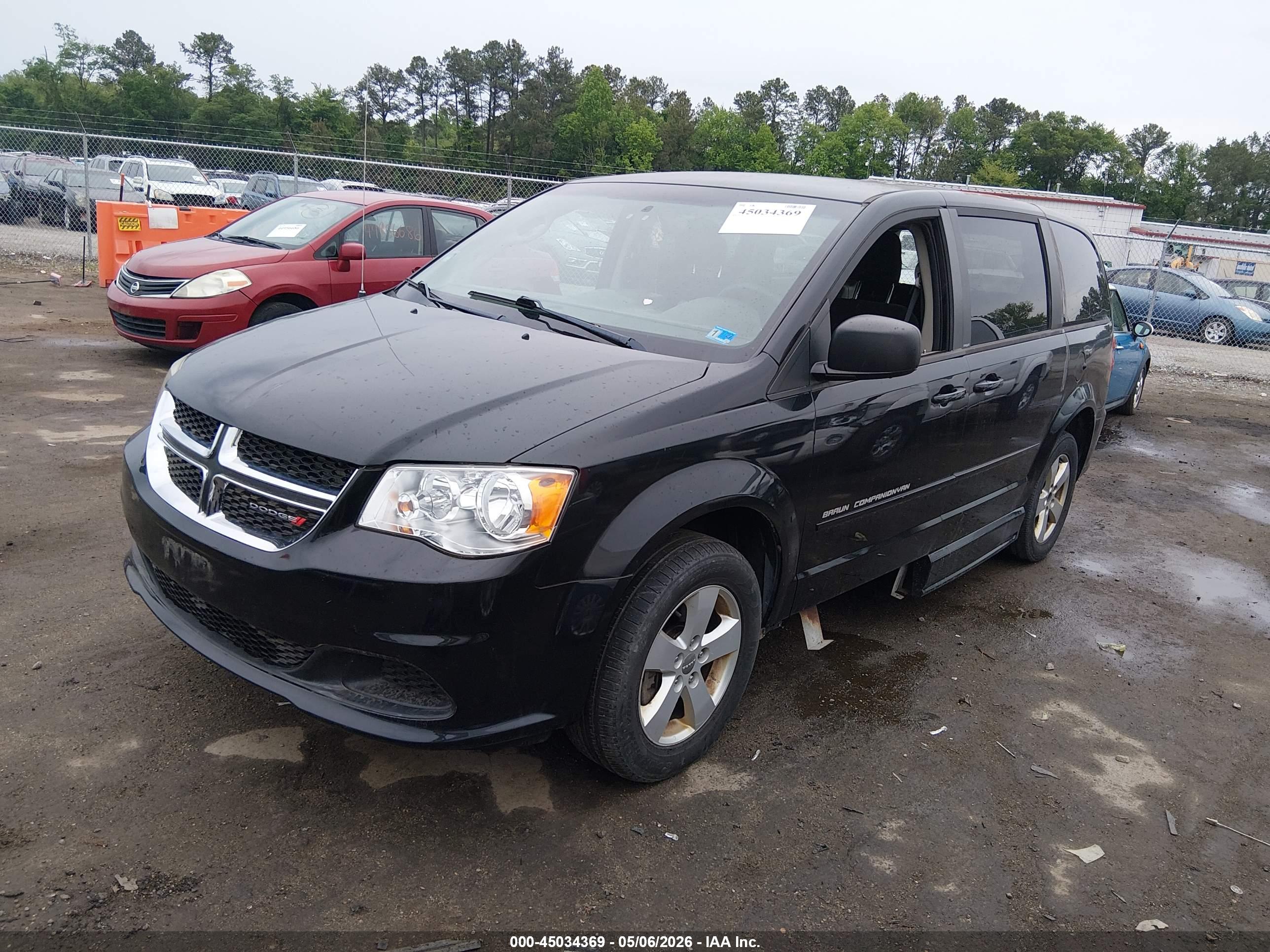 DODGE GRAND image 2