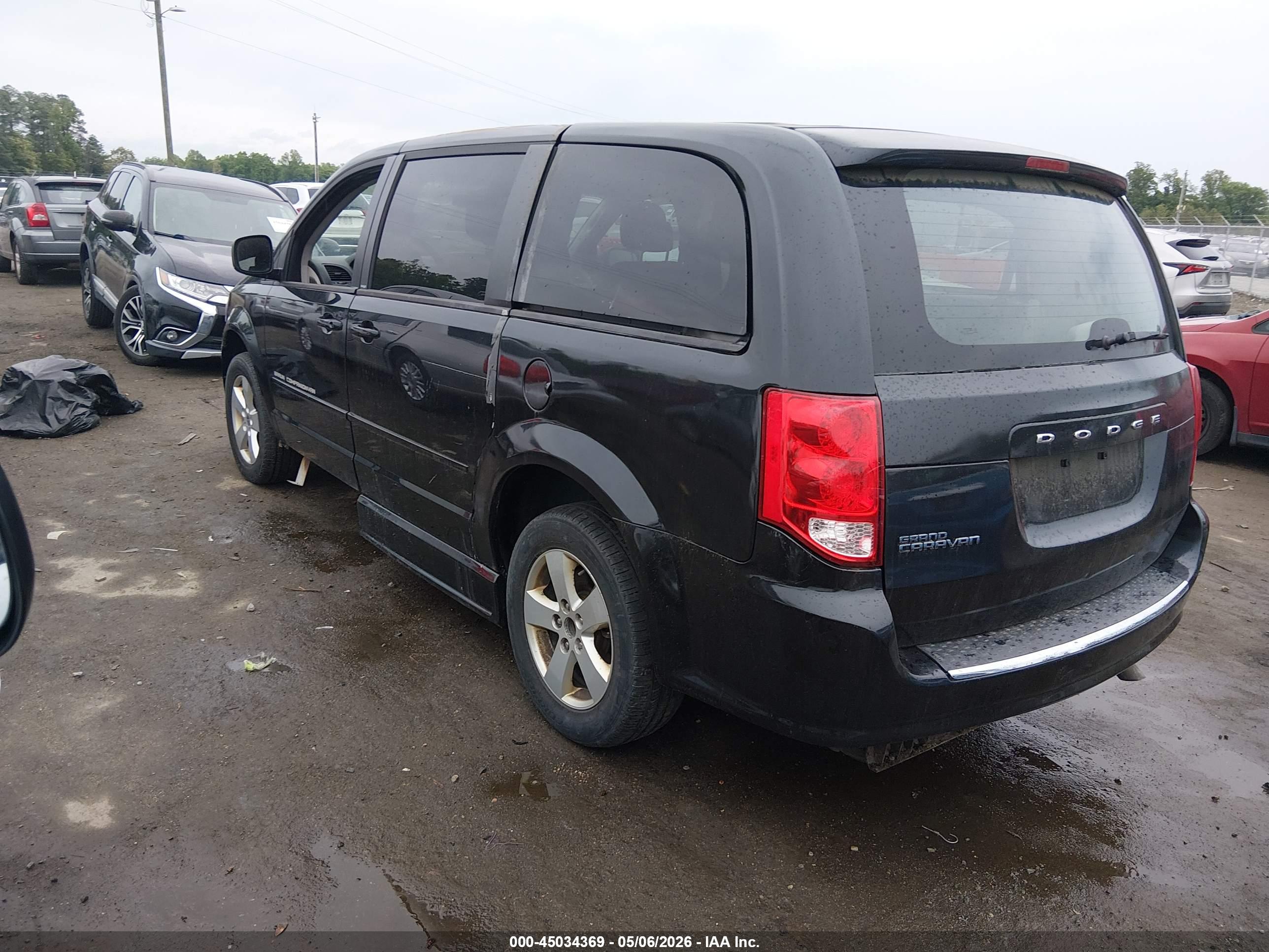 DODGE GRAND image 3