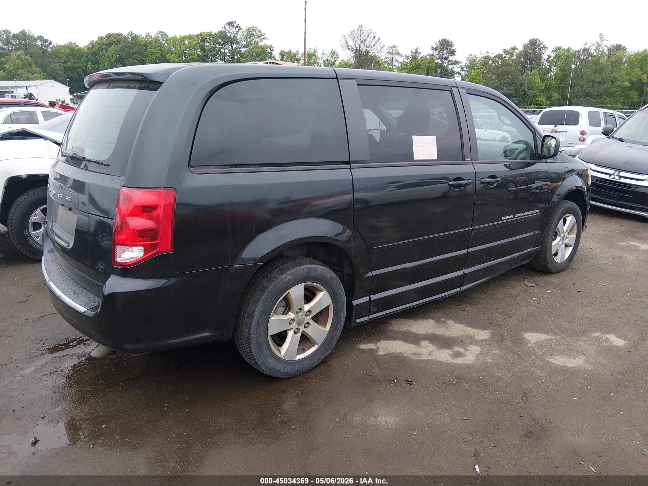 DODGE GRAND image 4