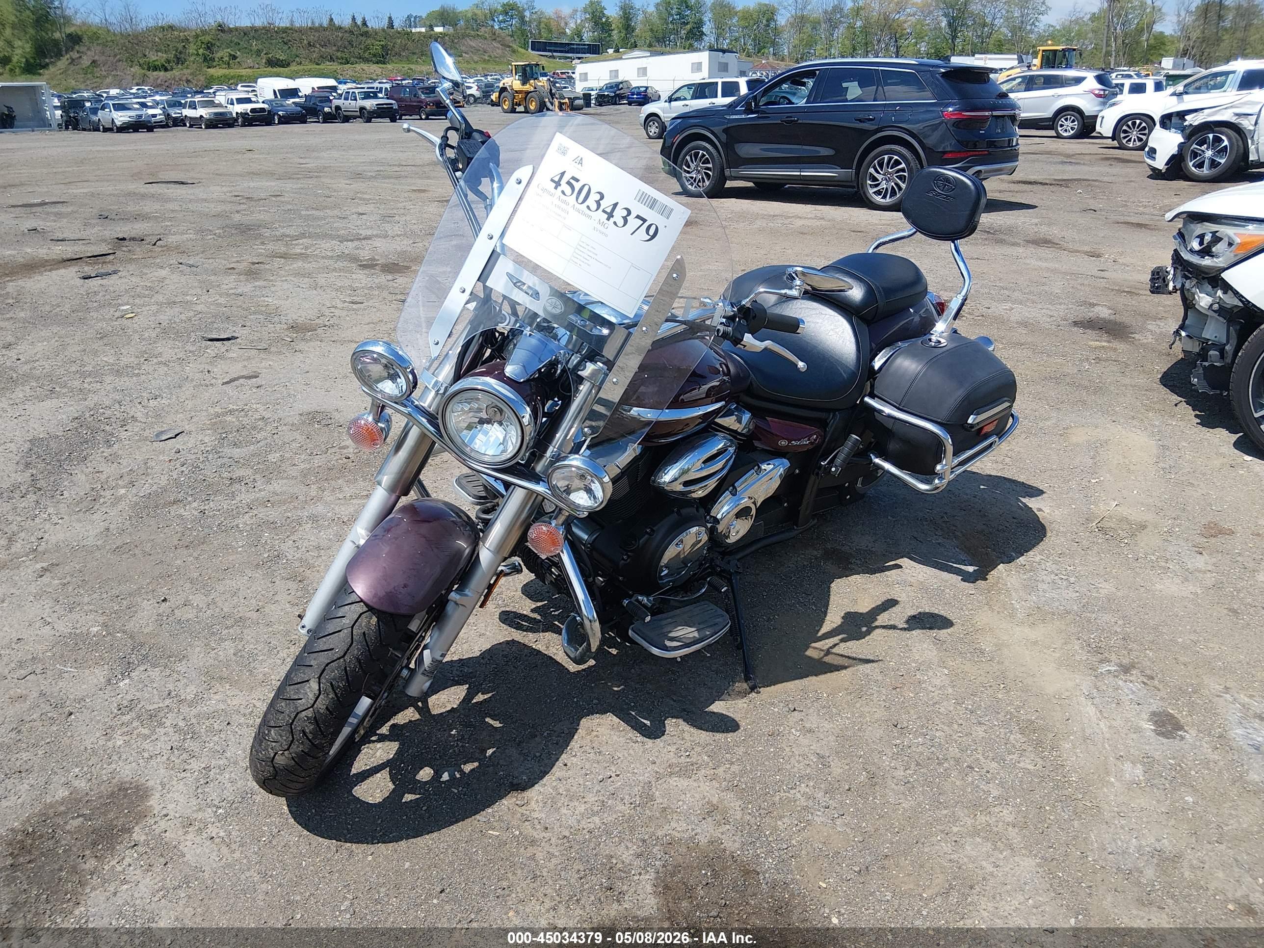 YAMAHA XVS950 image 2