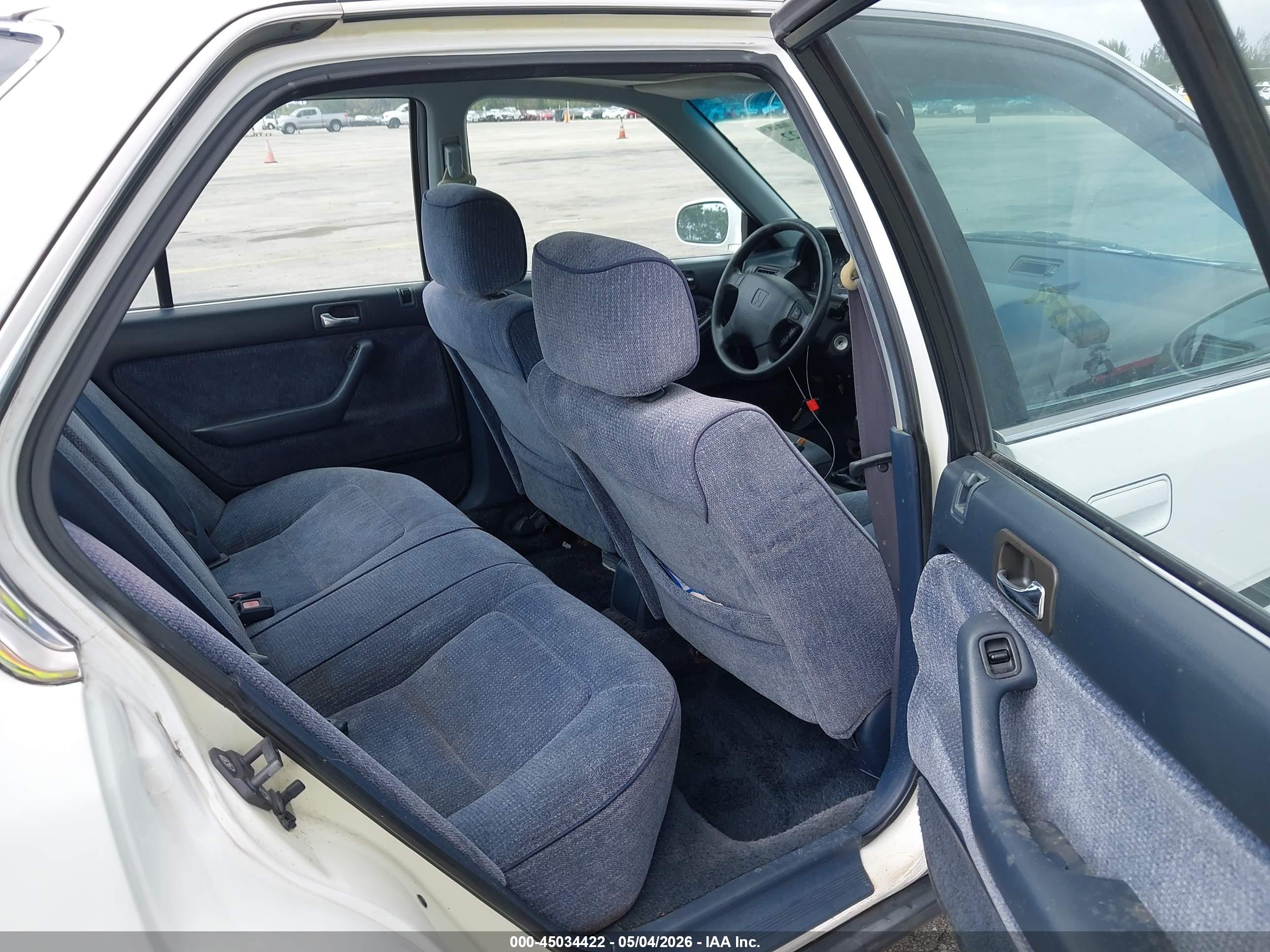 HONDA ACCORD image 8