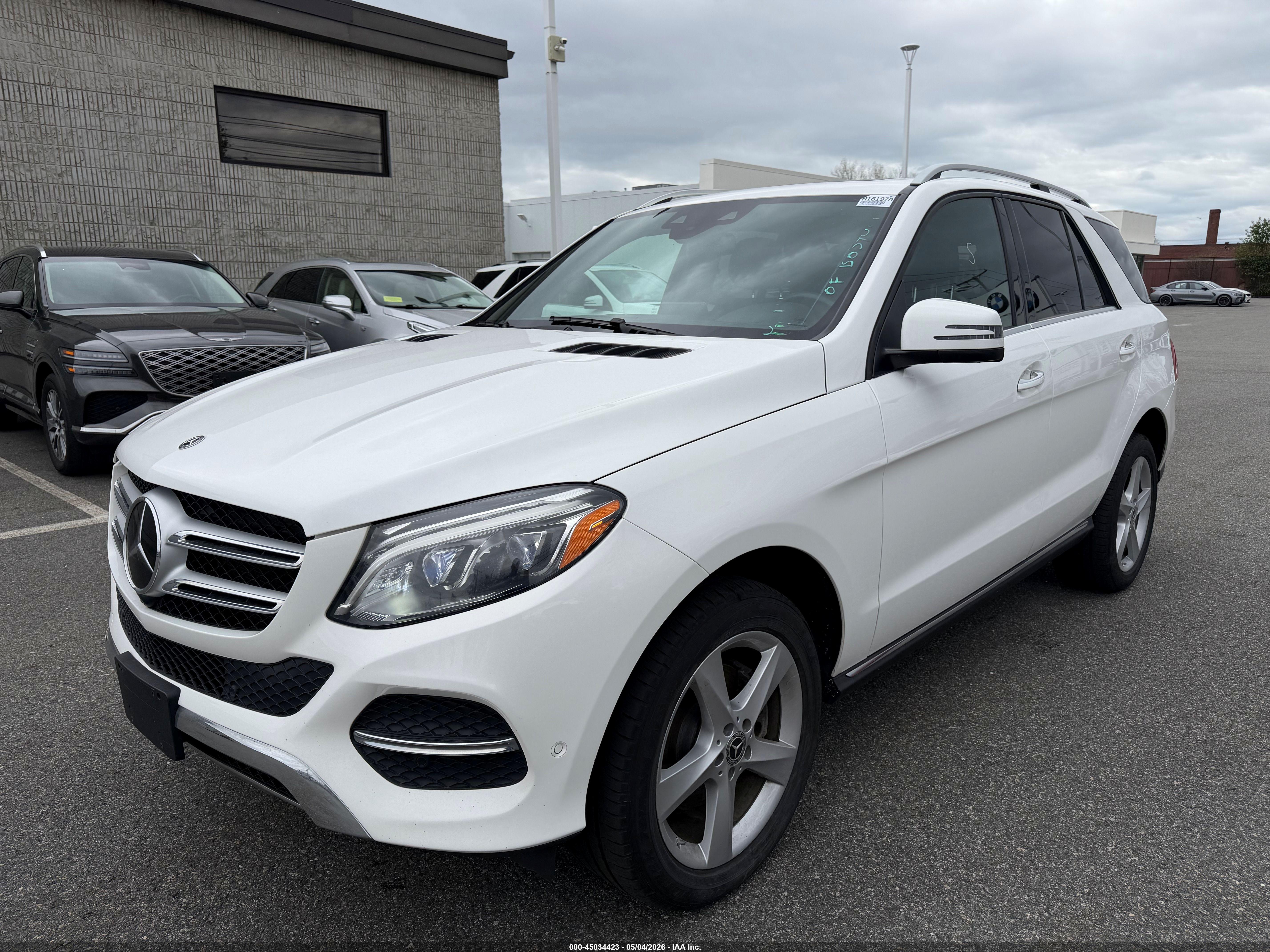 MERCEDES-BENZ GLE image 2
