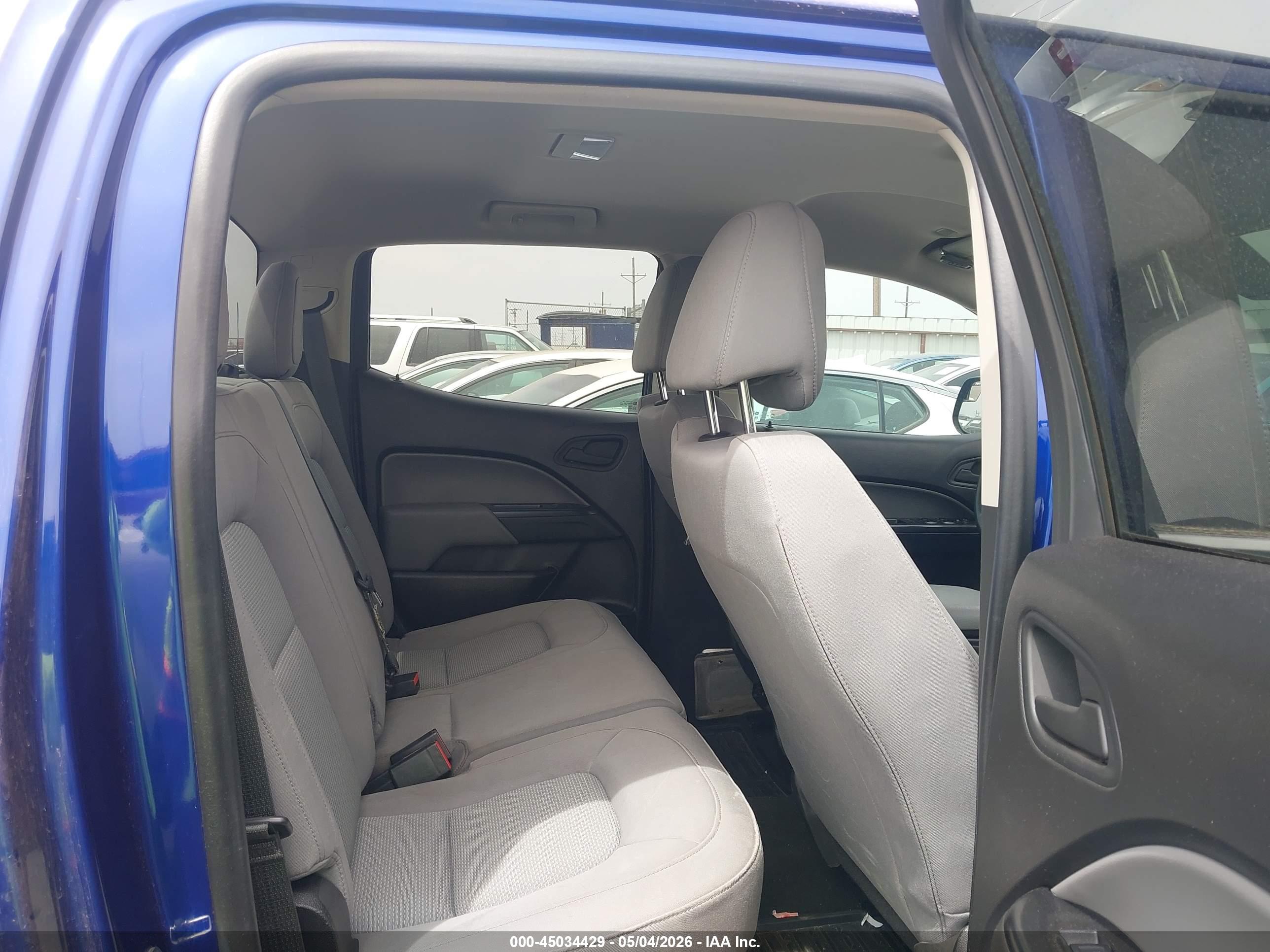 CHEVROLET COLORADO image 8