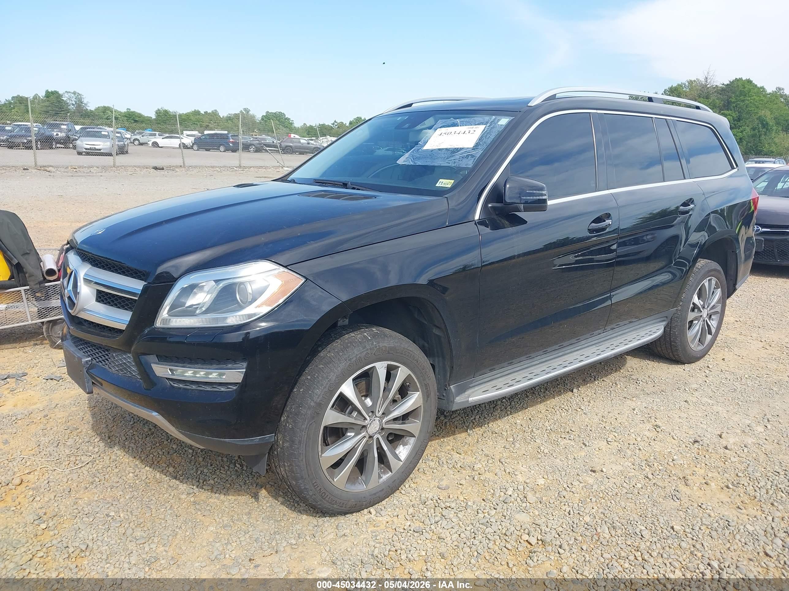 MERCEDES-BENZ GL image 2