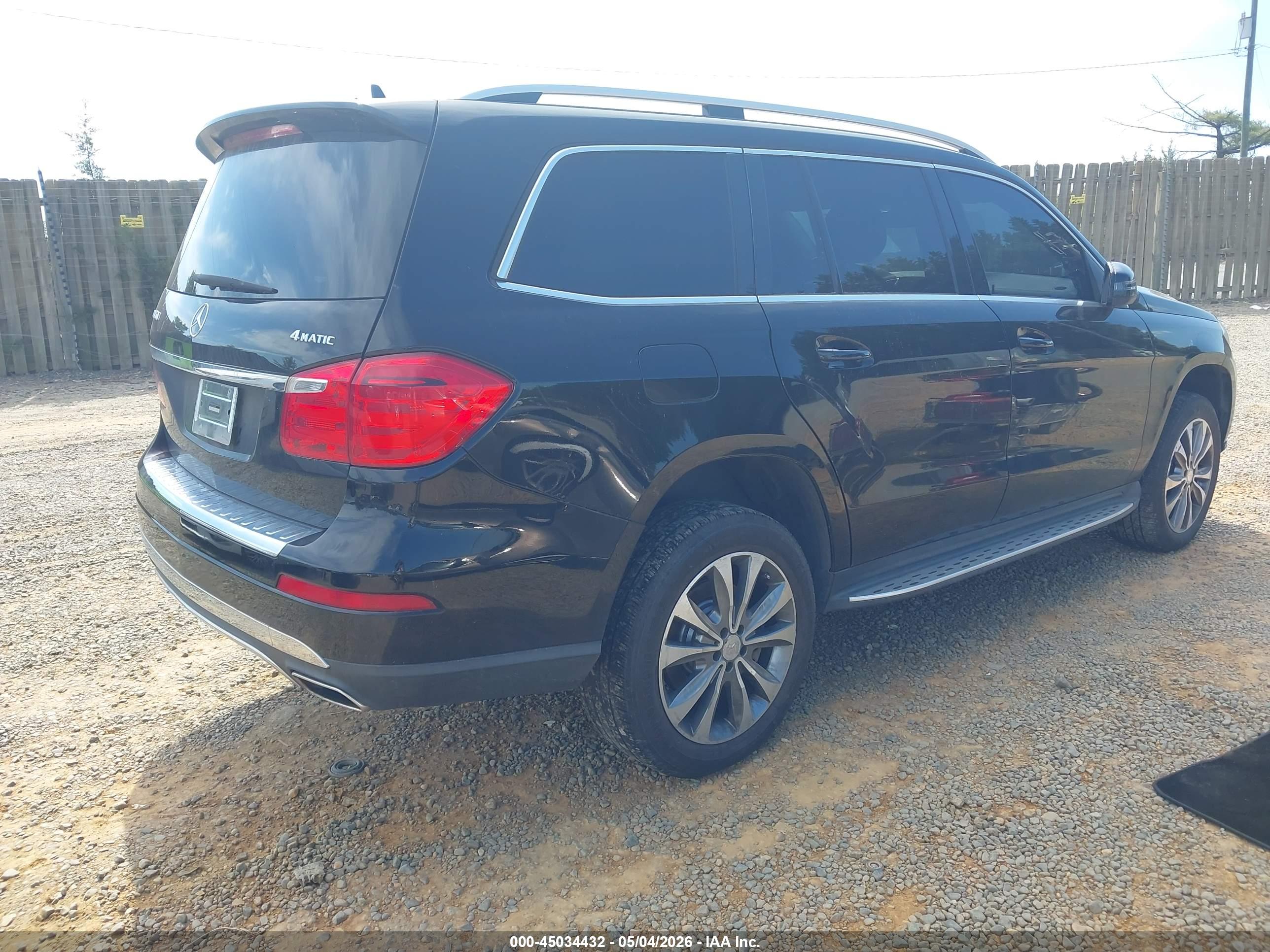 MERCEDES-BENZ GL image 4