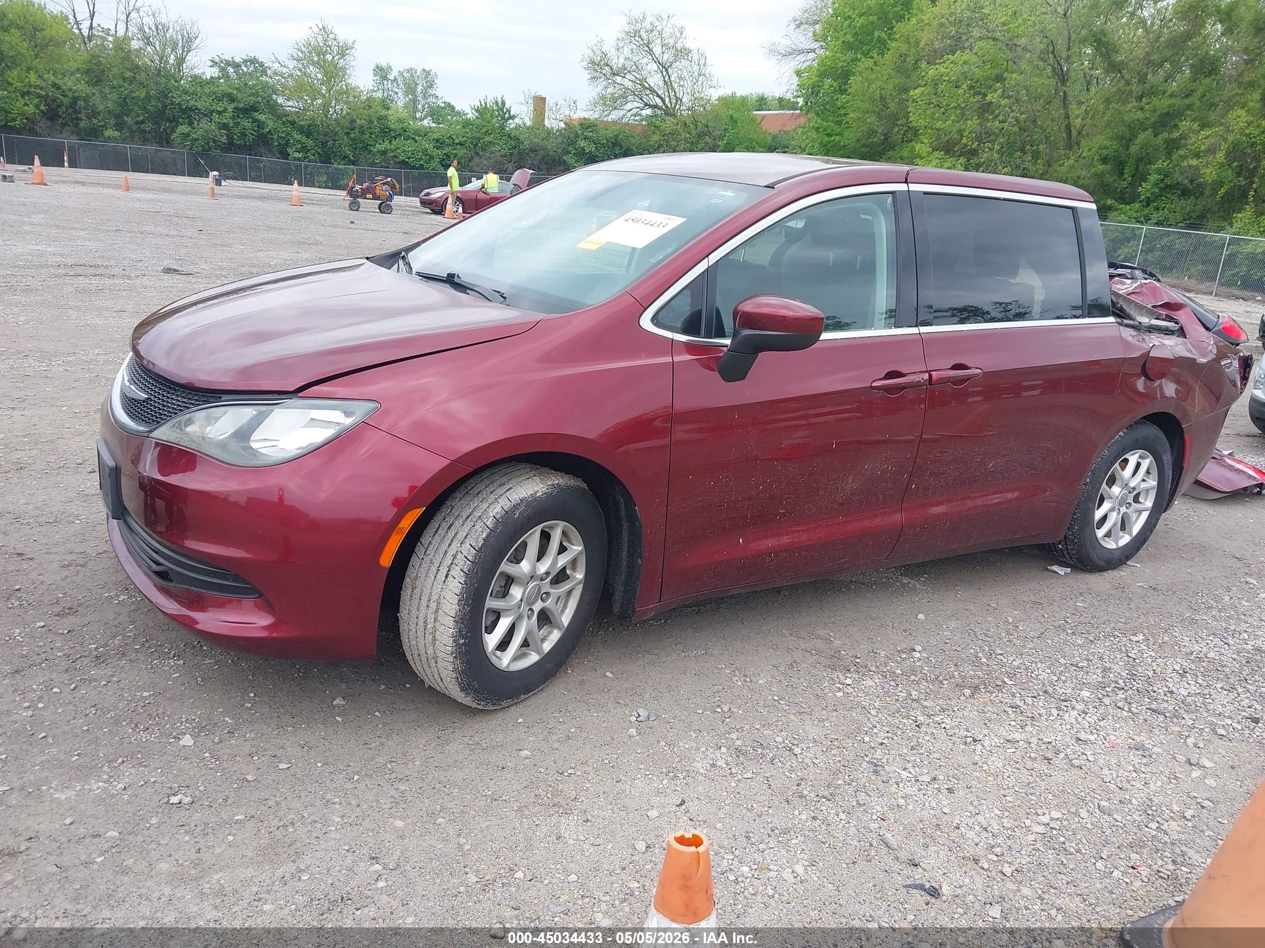 CHRYSLER PACIFICA image 2