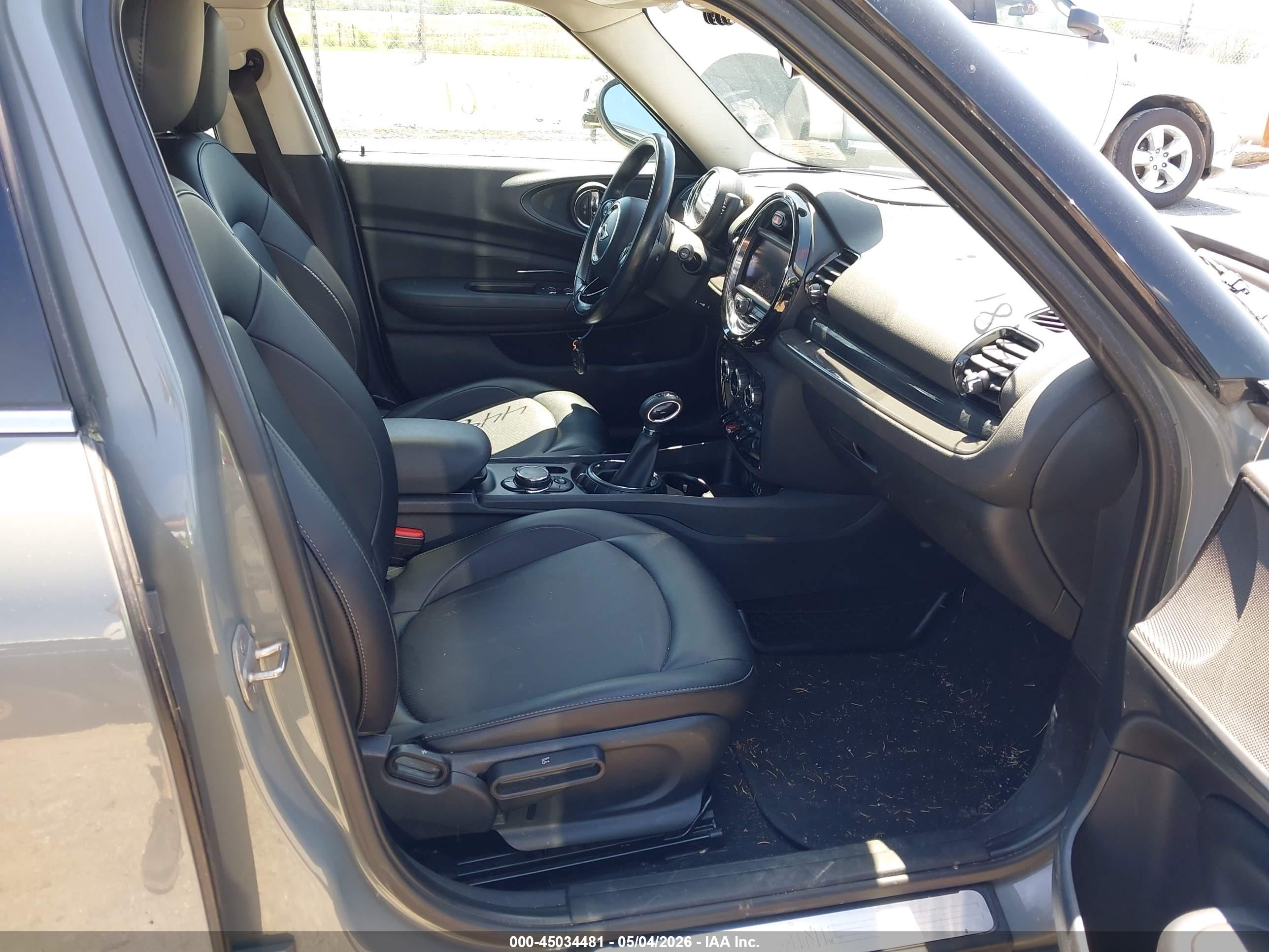 MINI CLUBMAN image 5