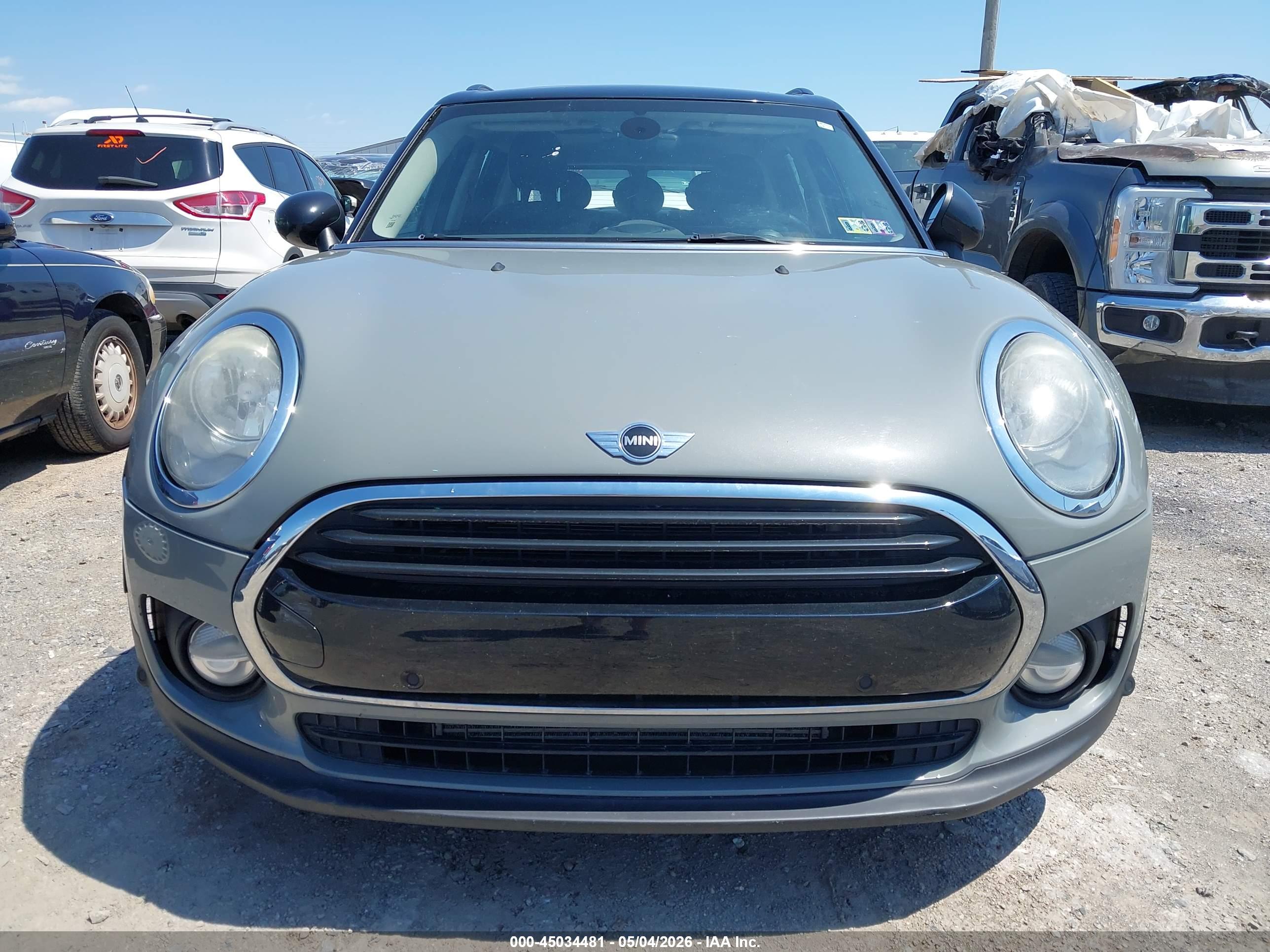 MINI CLUBMAN image 6
