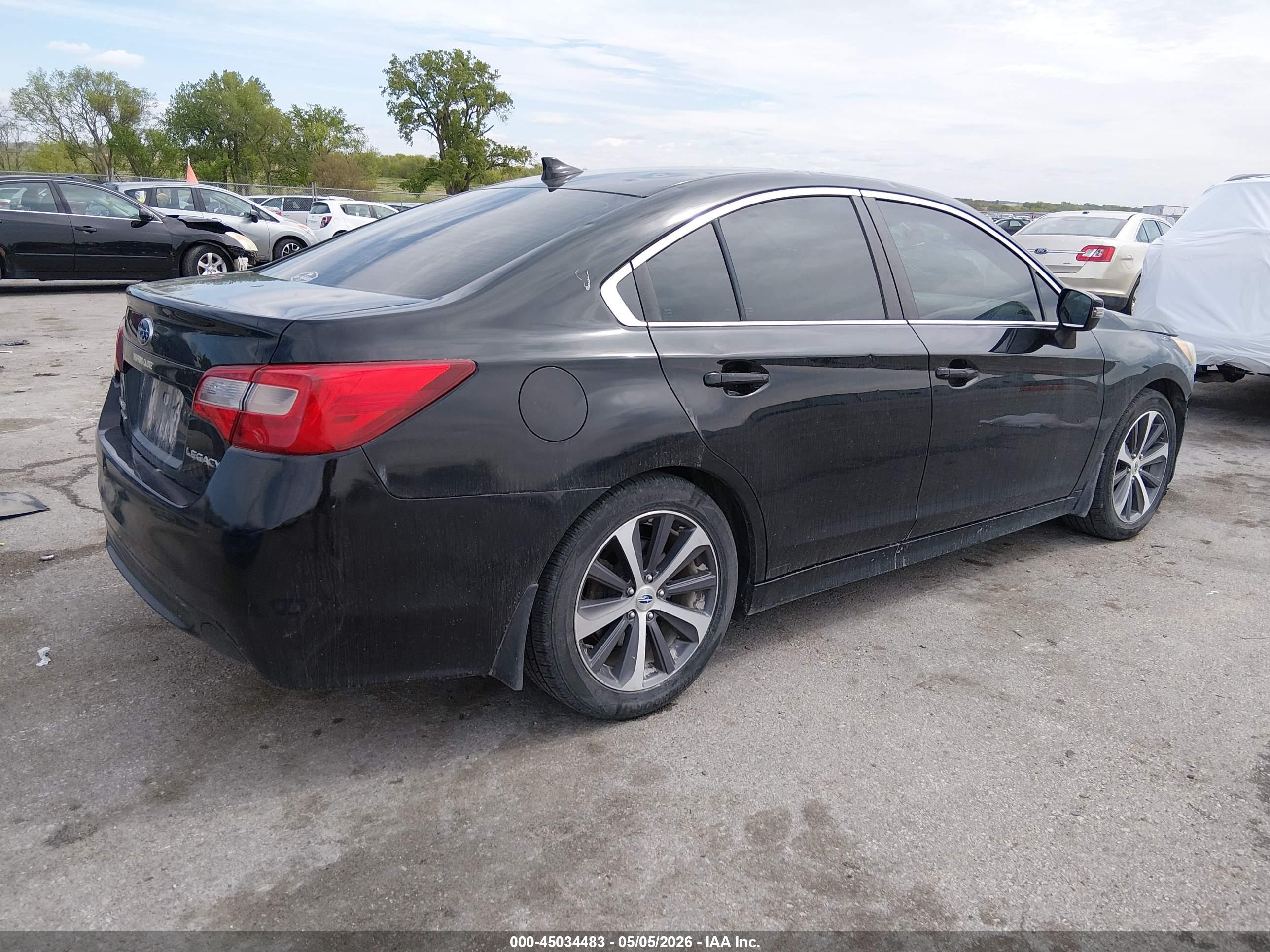 SUBARU LEGACY image 4