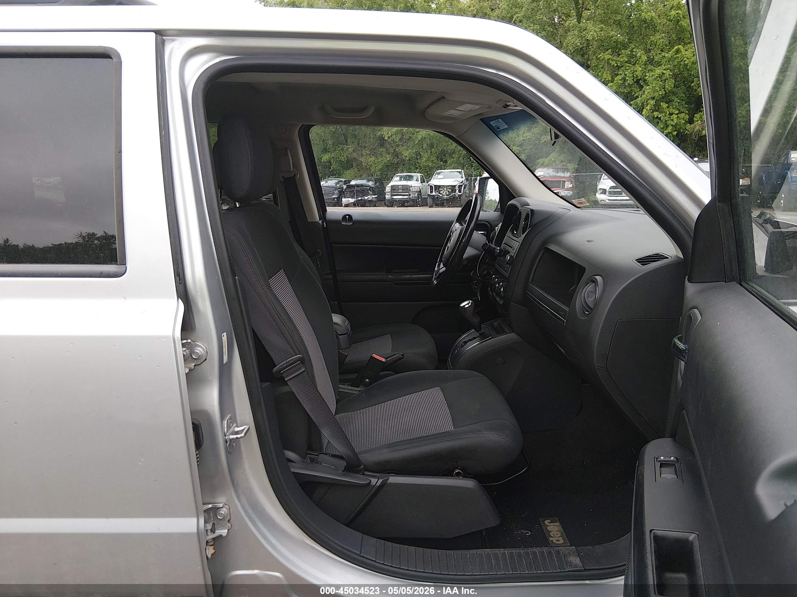 JEEP PATRIOT image 5