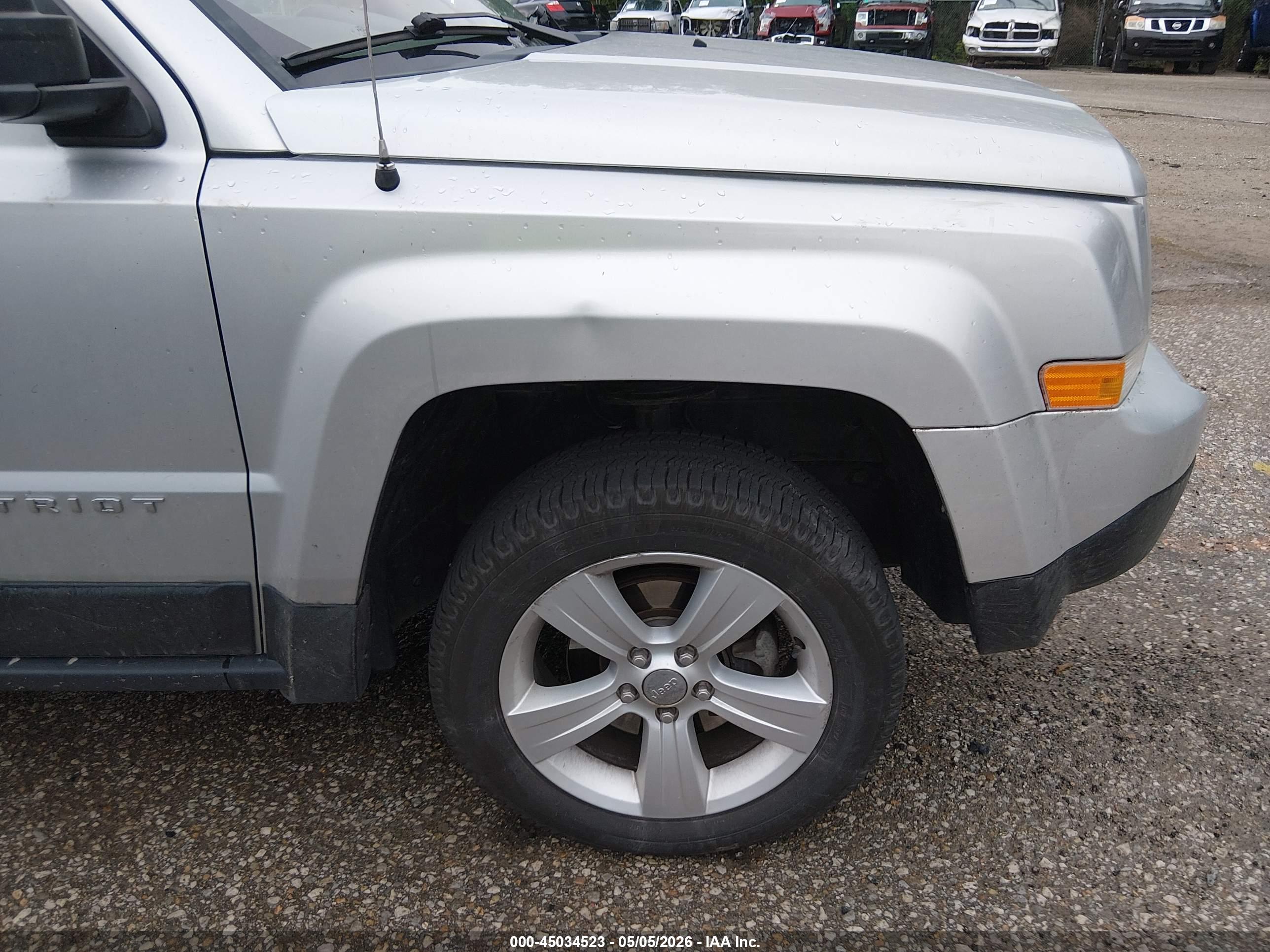 JEEP PATRIOT image 6