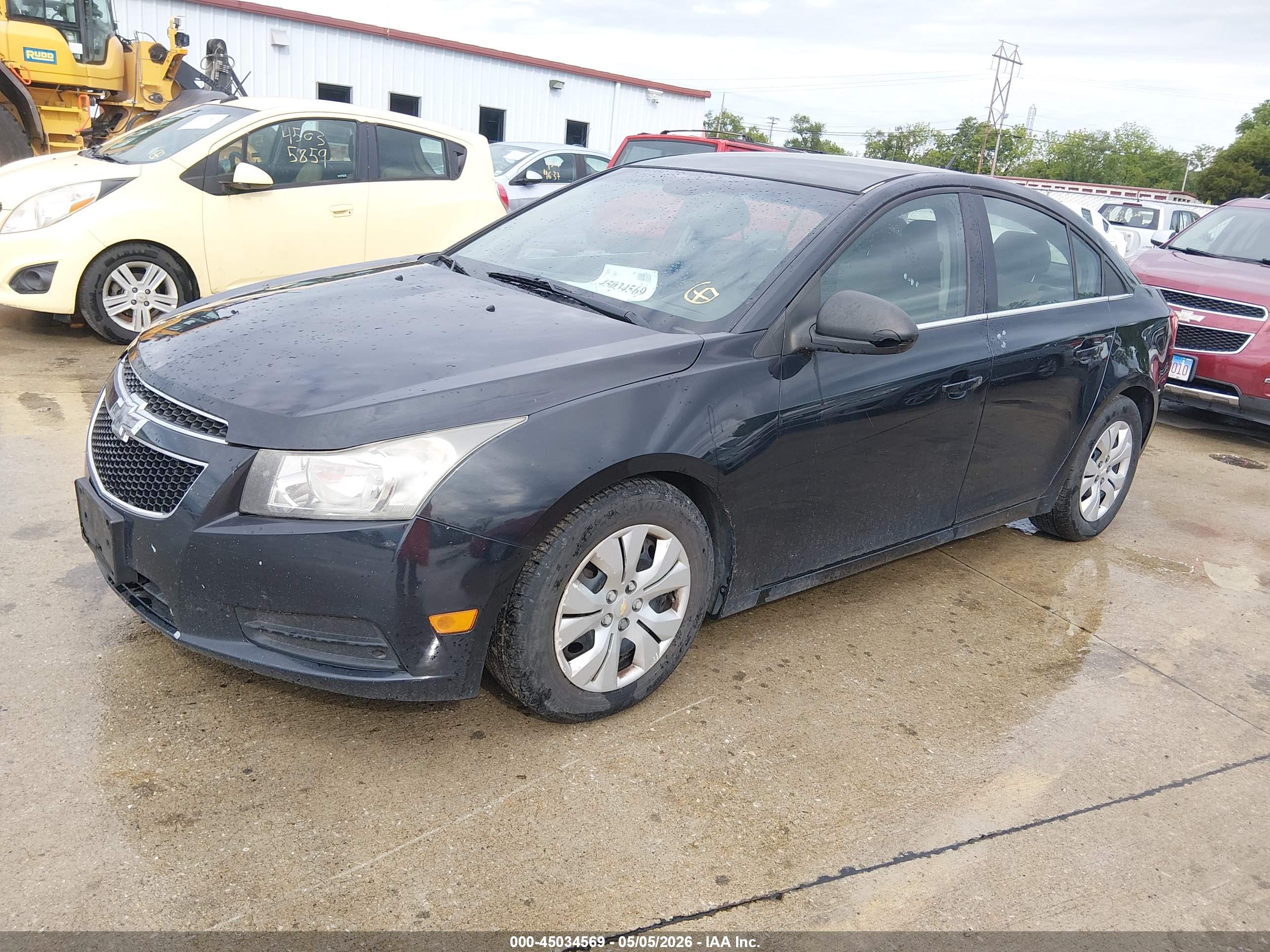 CHEVROLET CRUZE image 2