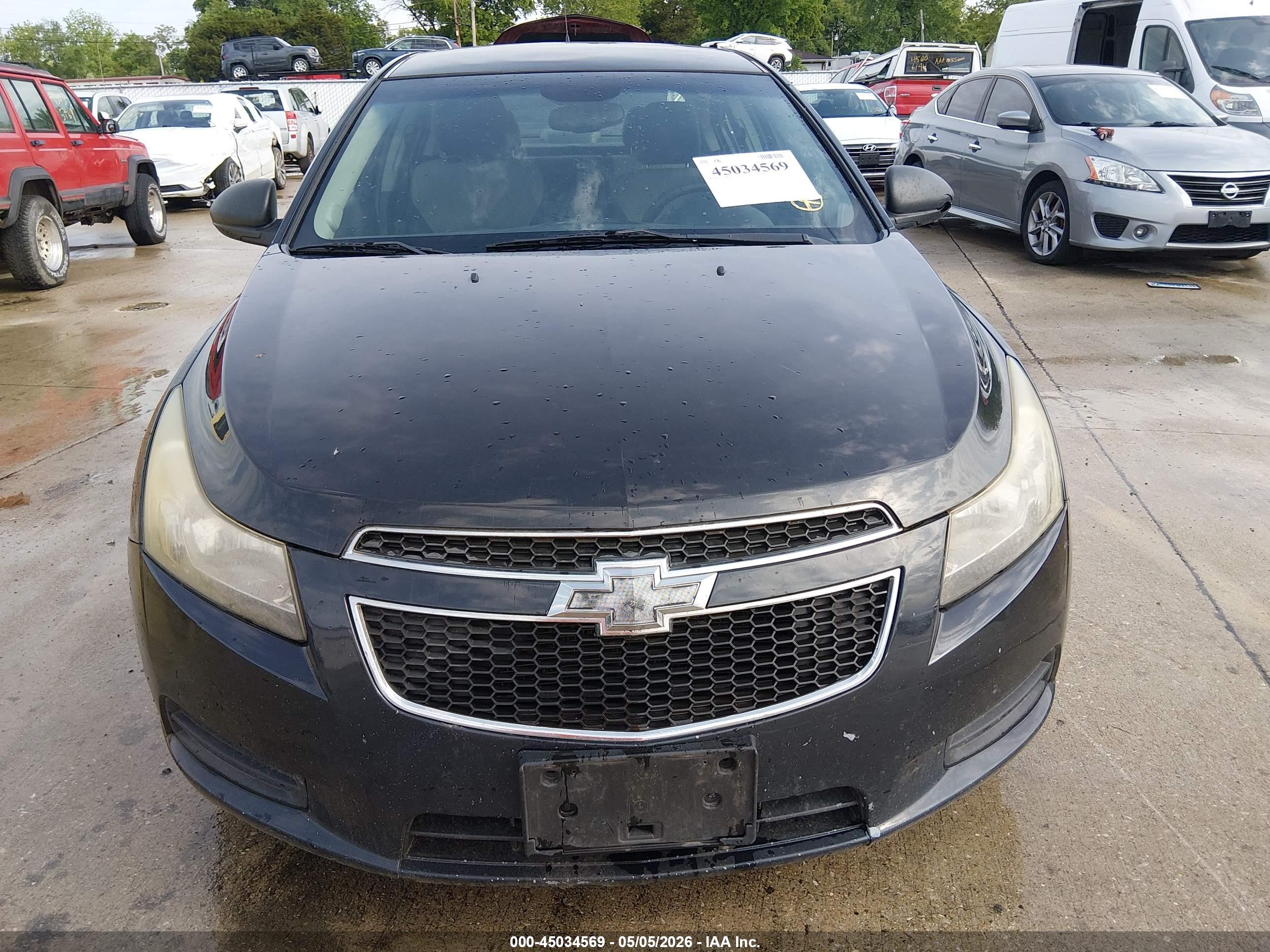 CHEVROLET CRUZE image 6