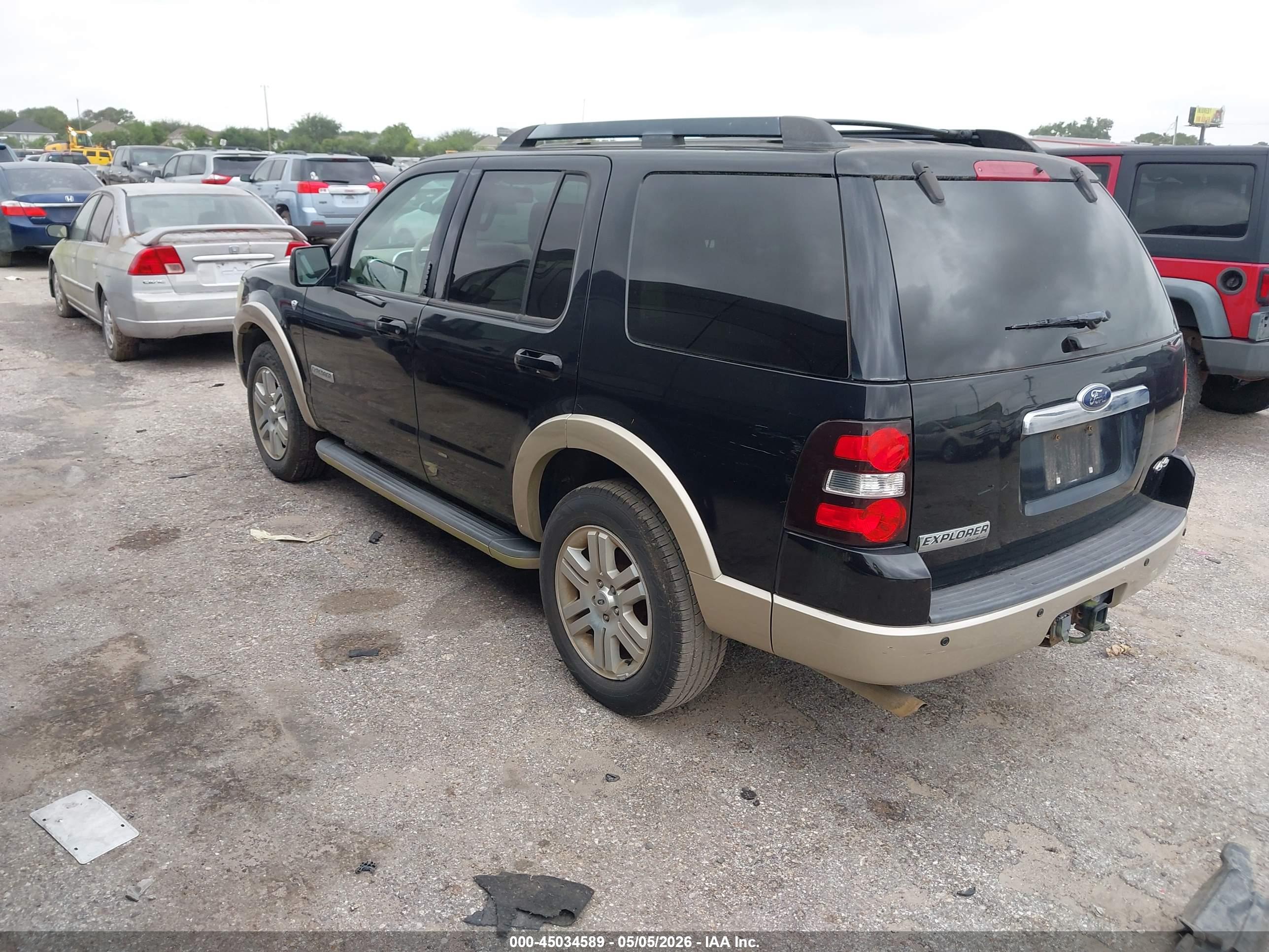 FORD EXPLORER image 3