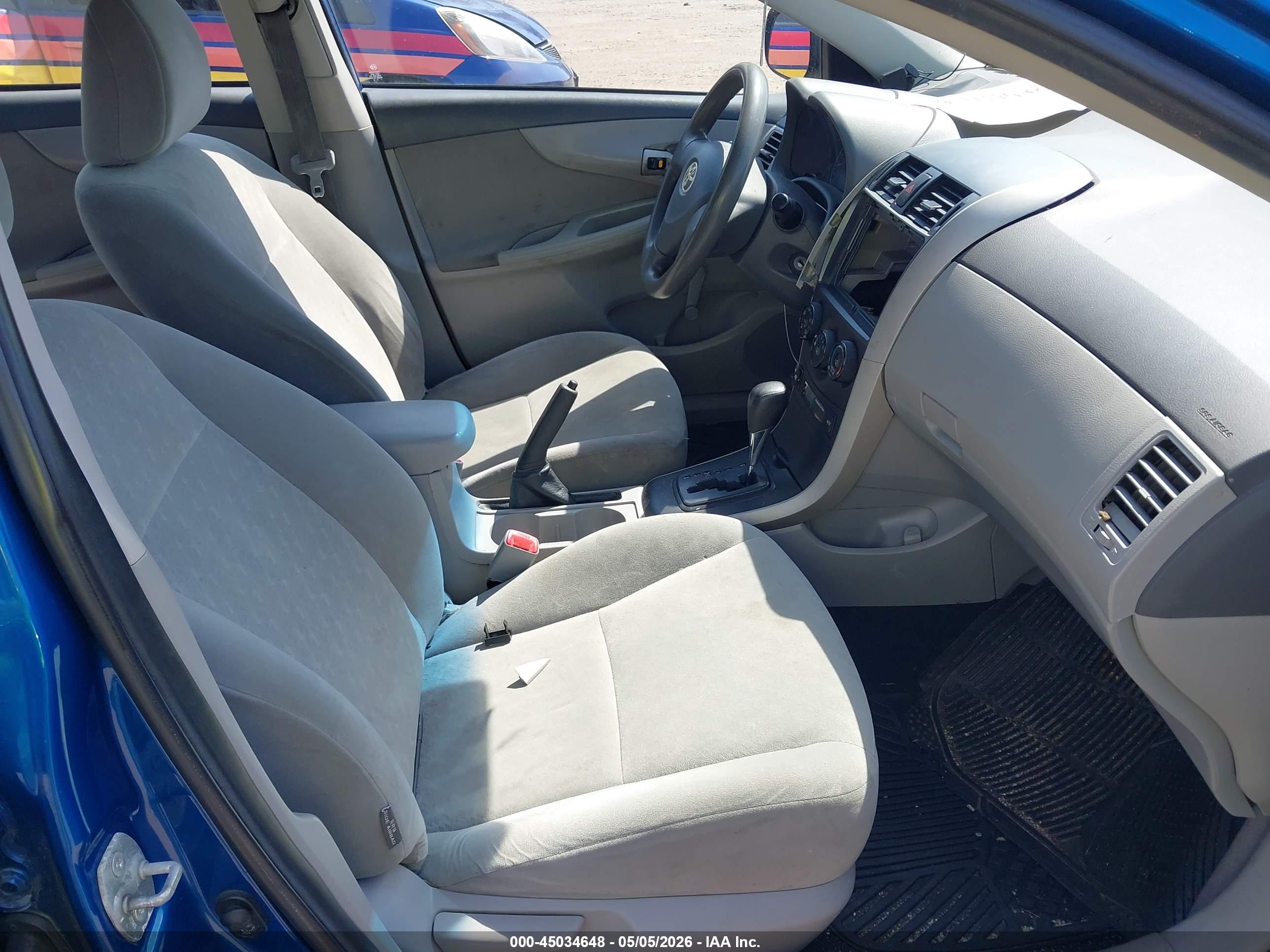 TOYOTA COROLLA image 5