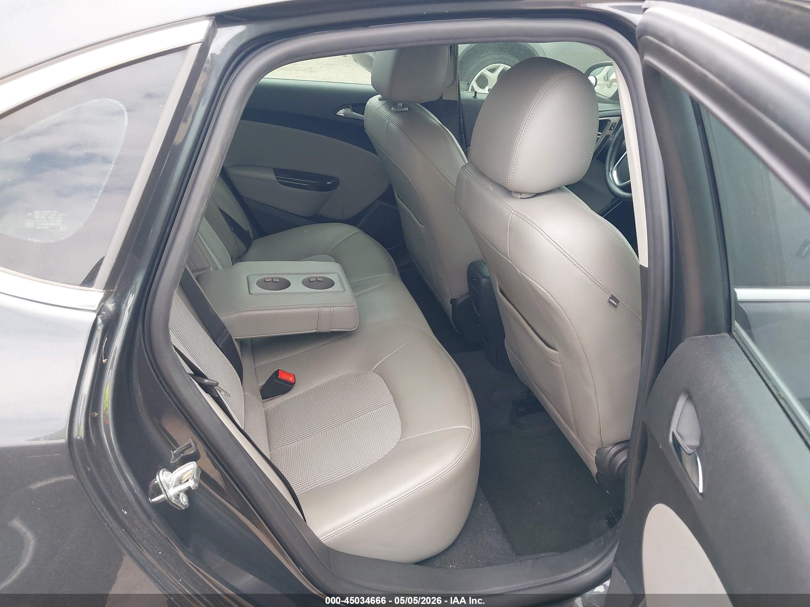 BUICK VERANO image 8