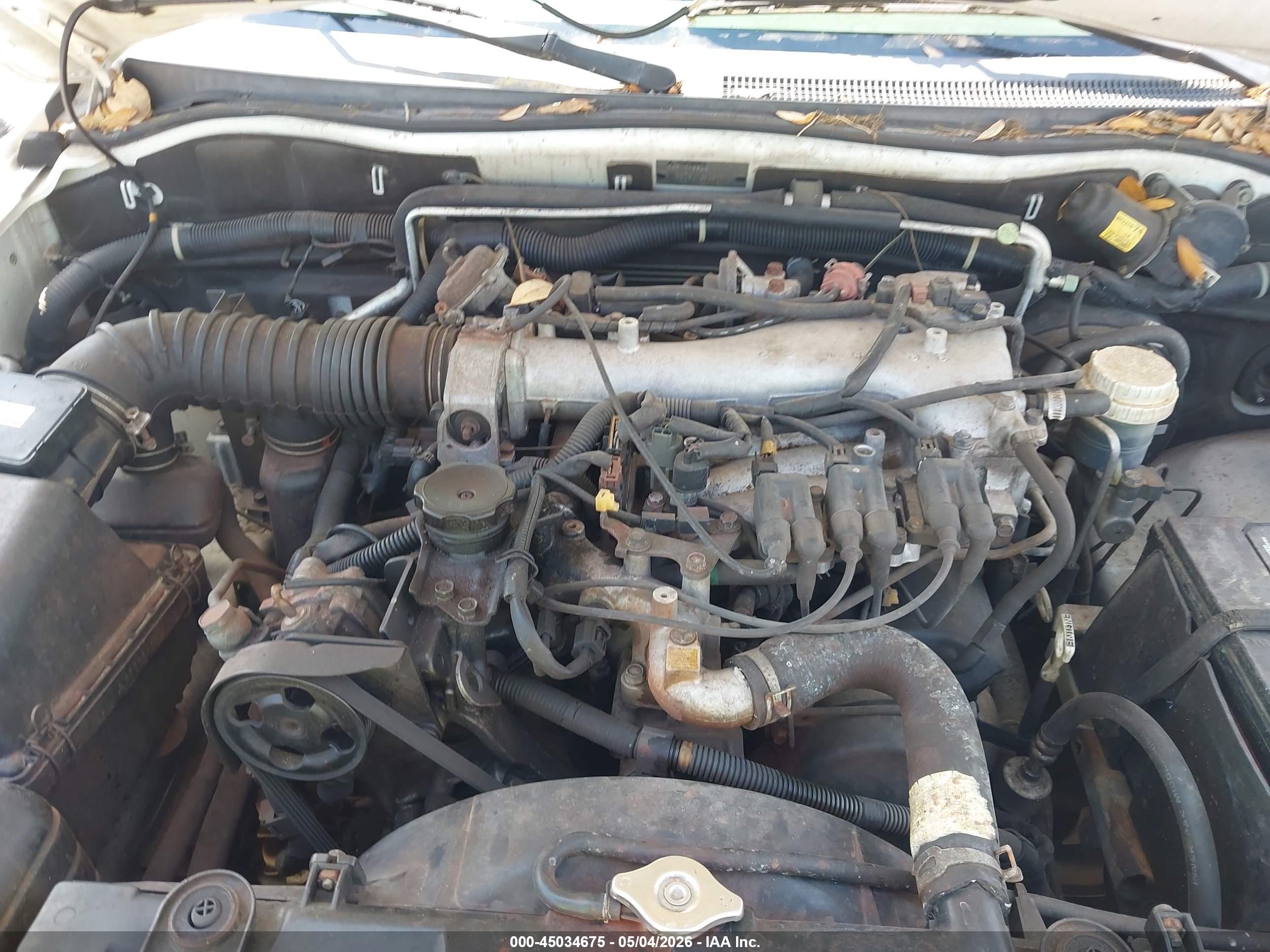 MITSUBISHI MONTERO image 10