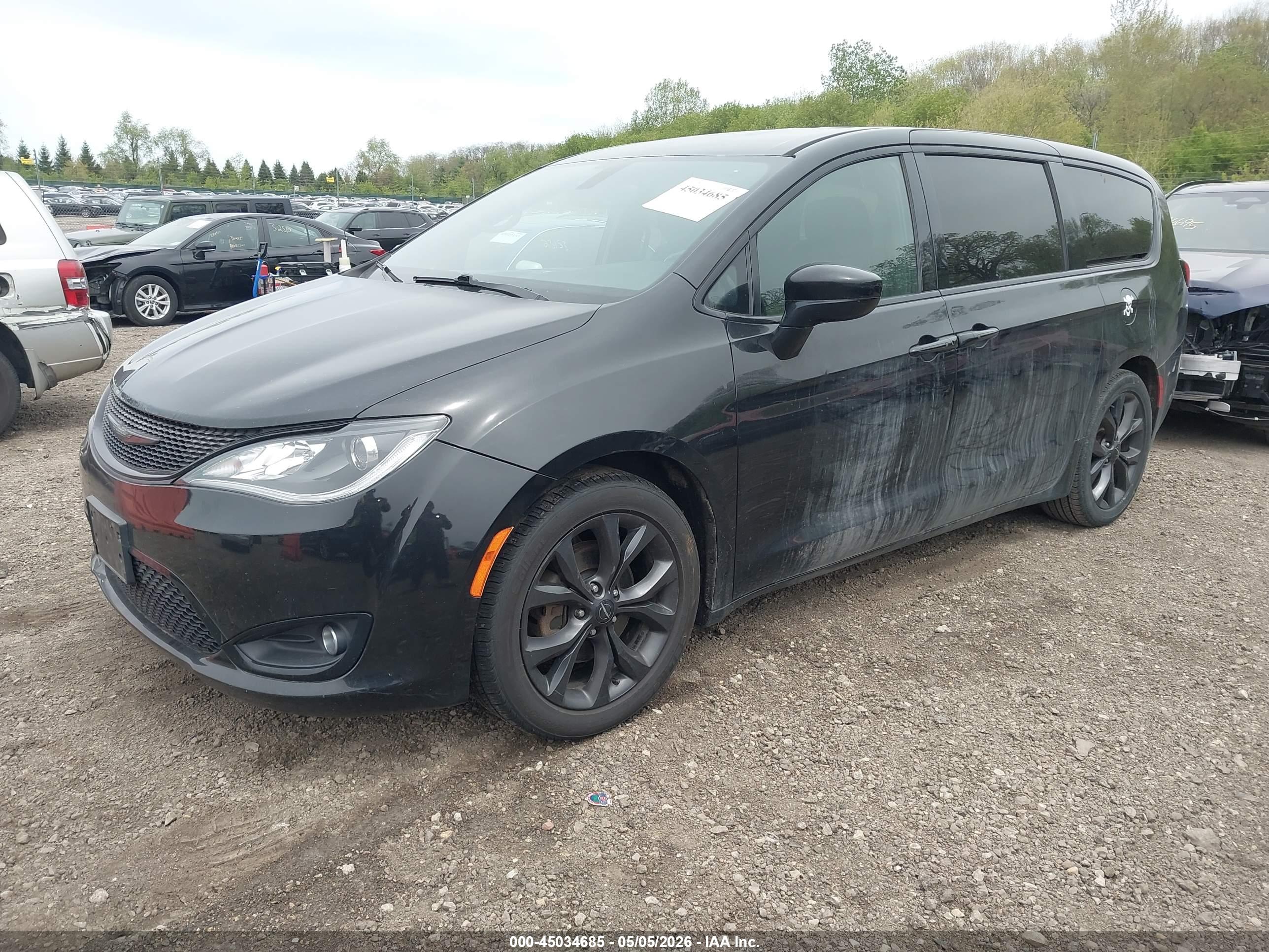 CHRYSLER PACIFICA image 2