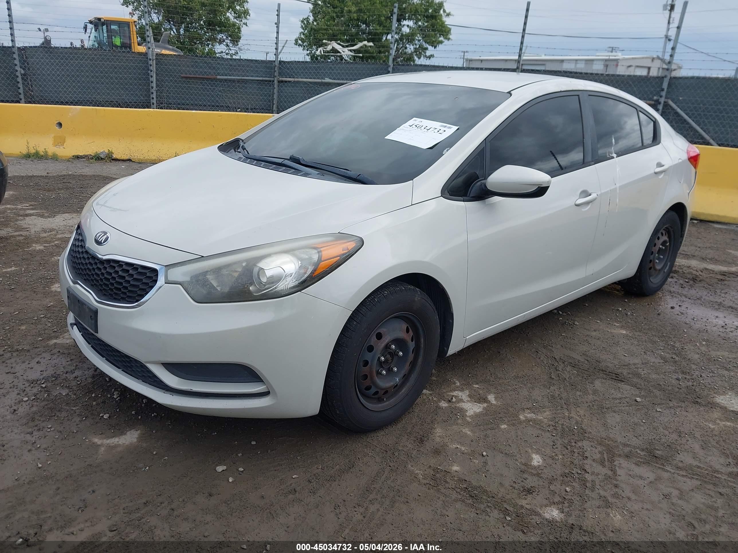 KIA FORTE image 2
