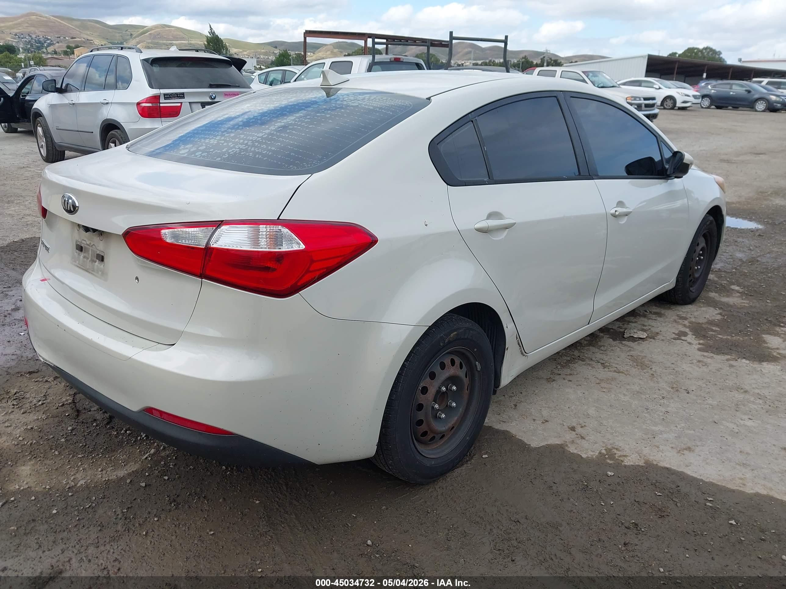 KIA FORTE image 4