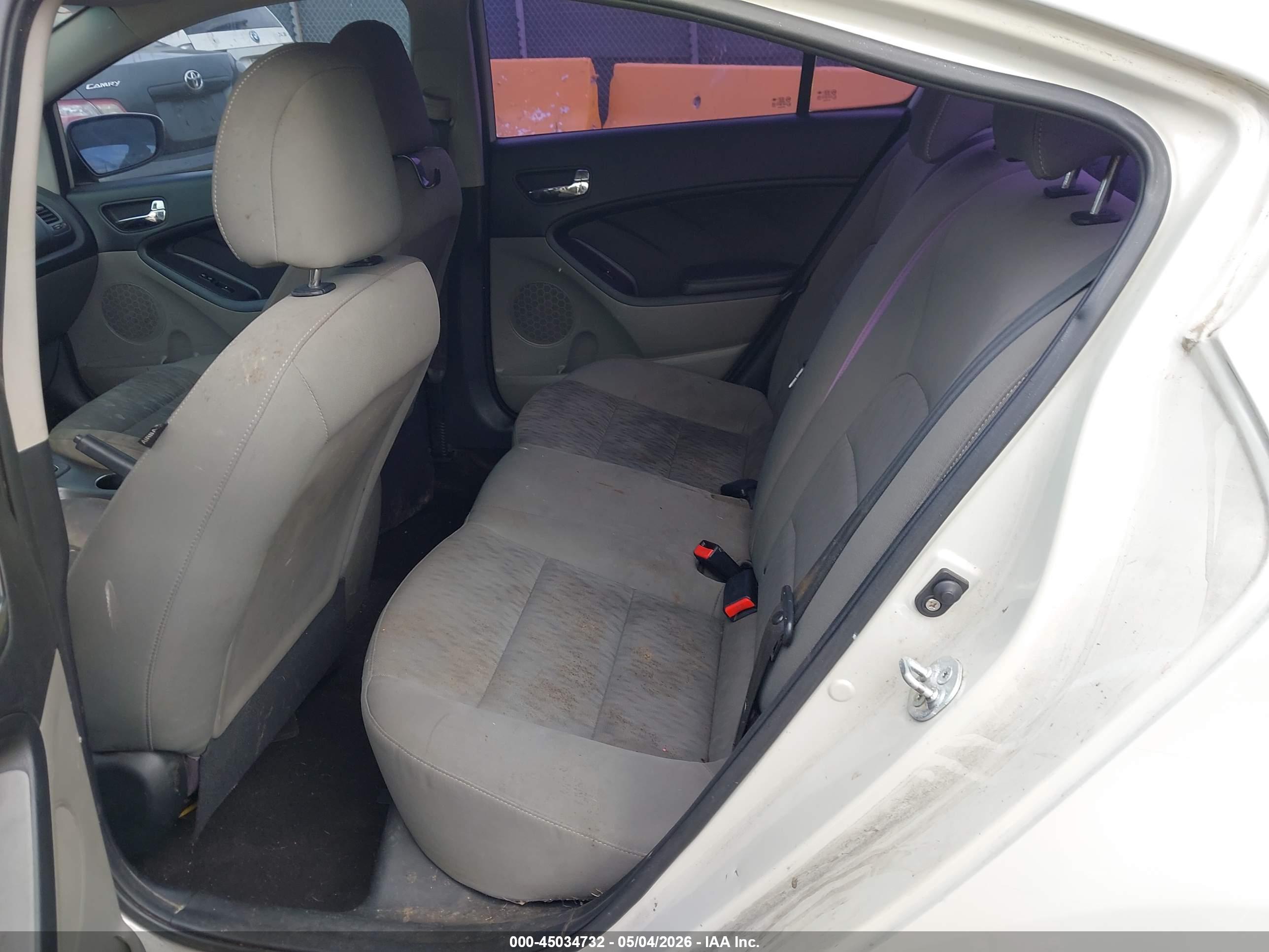 KIA FORTE image 8