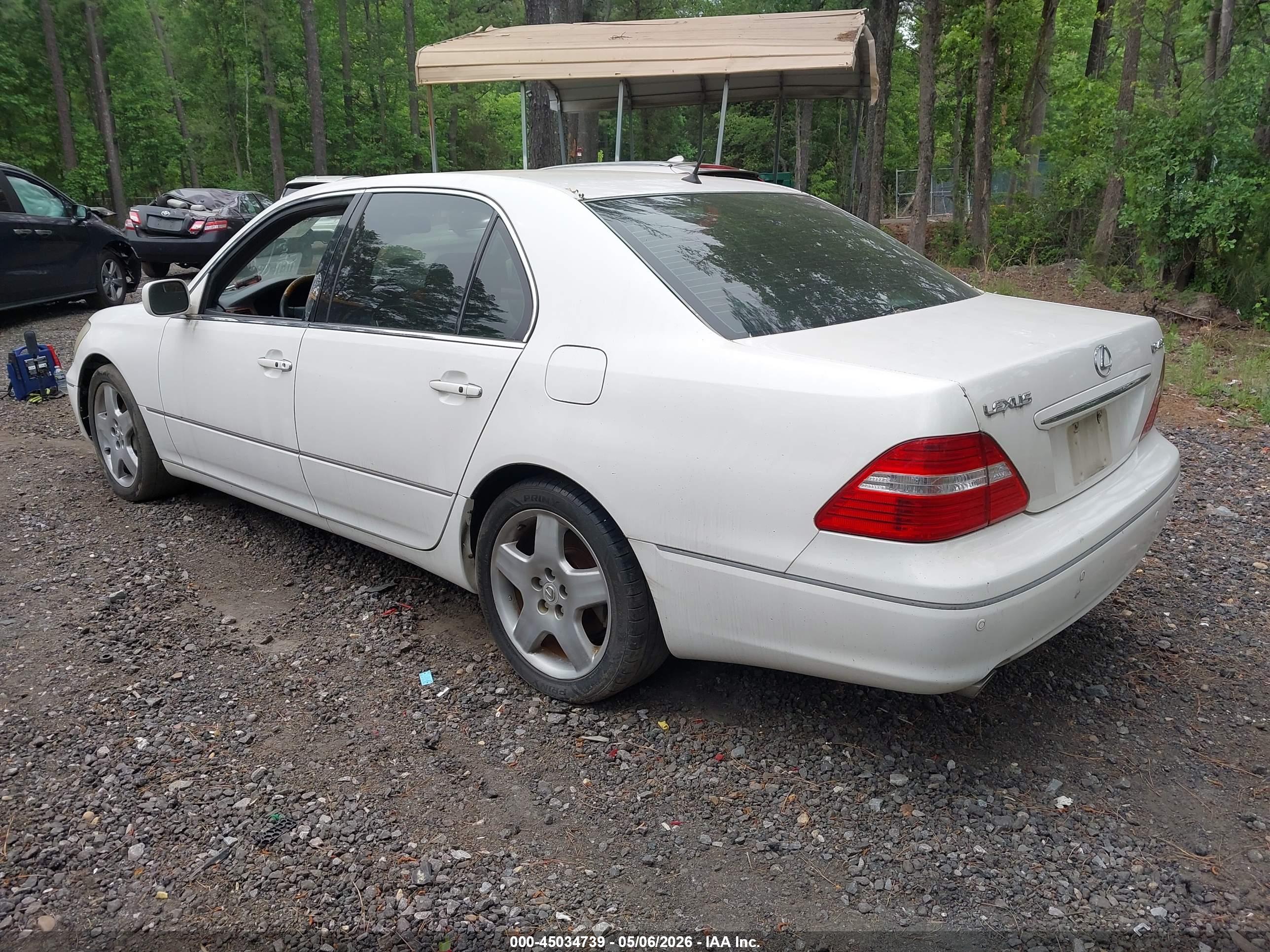 LEXUS LS image 3