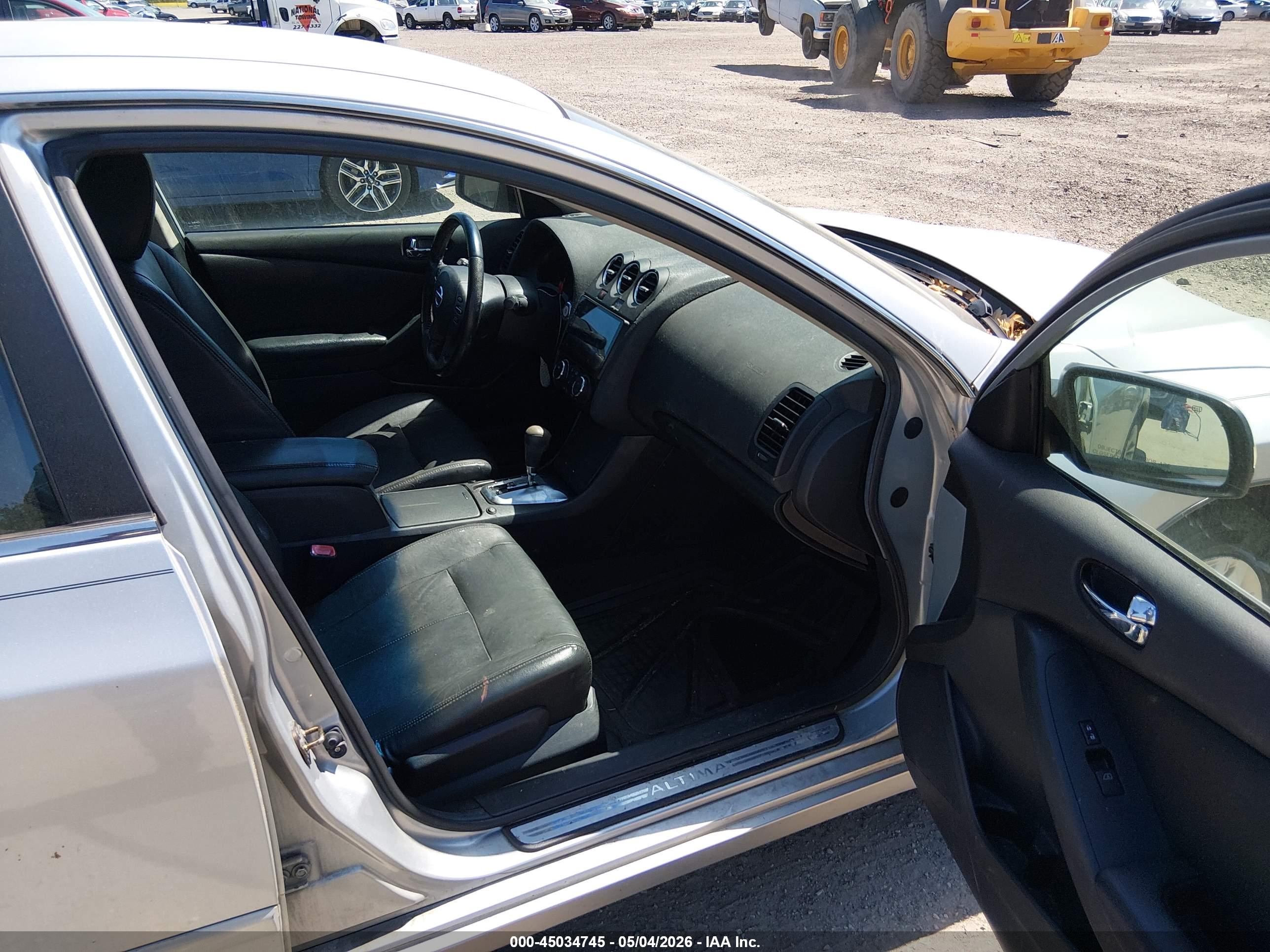 NISSAN ALTIMA image 5