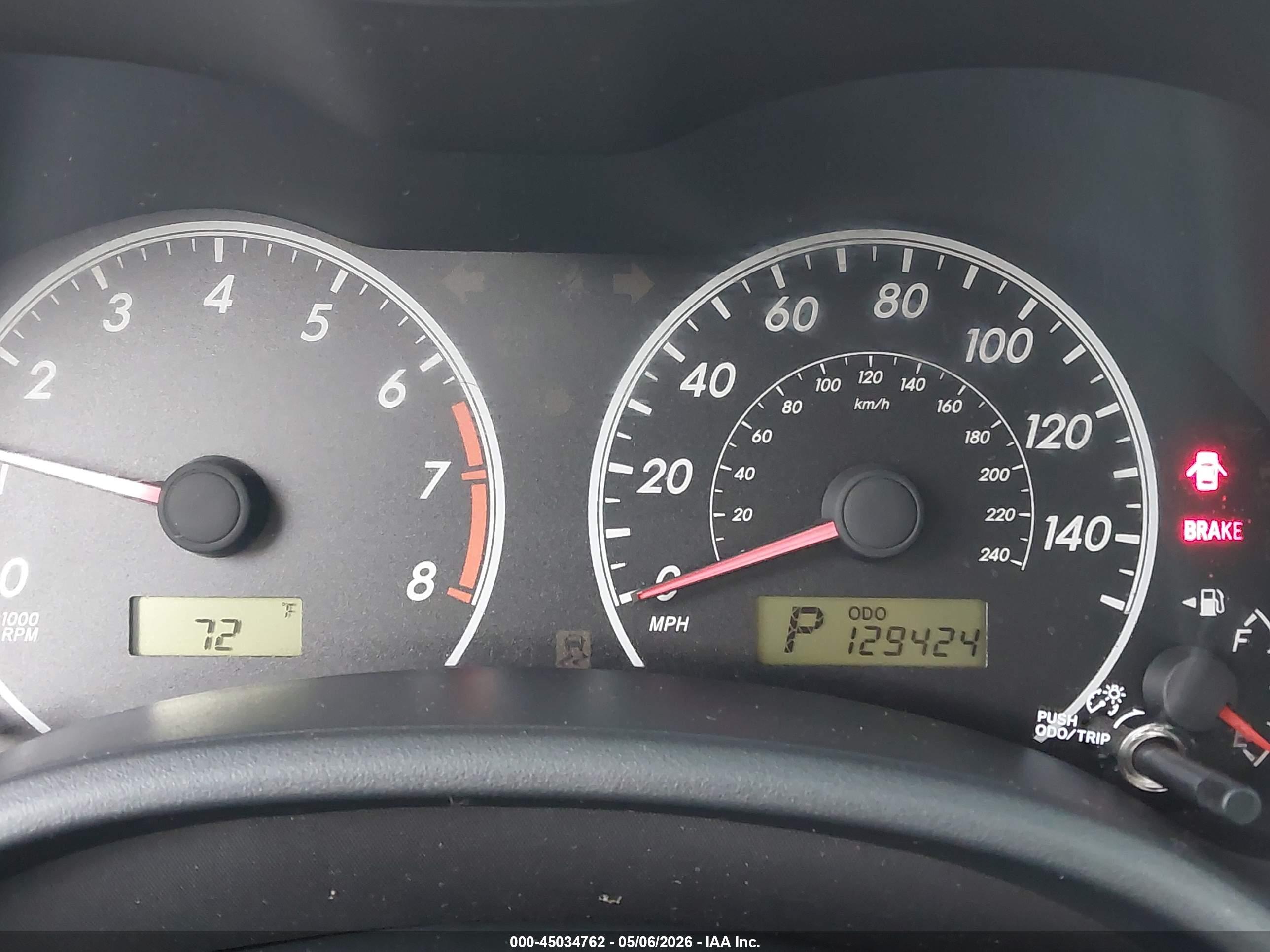 TOYOTA COROLLA image 7