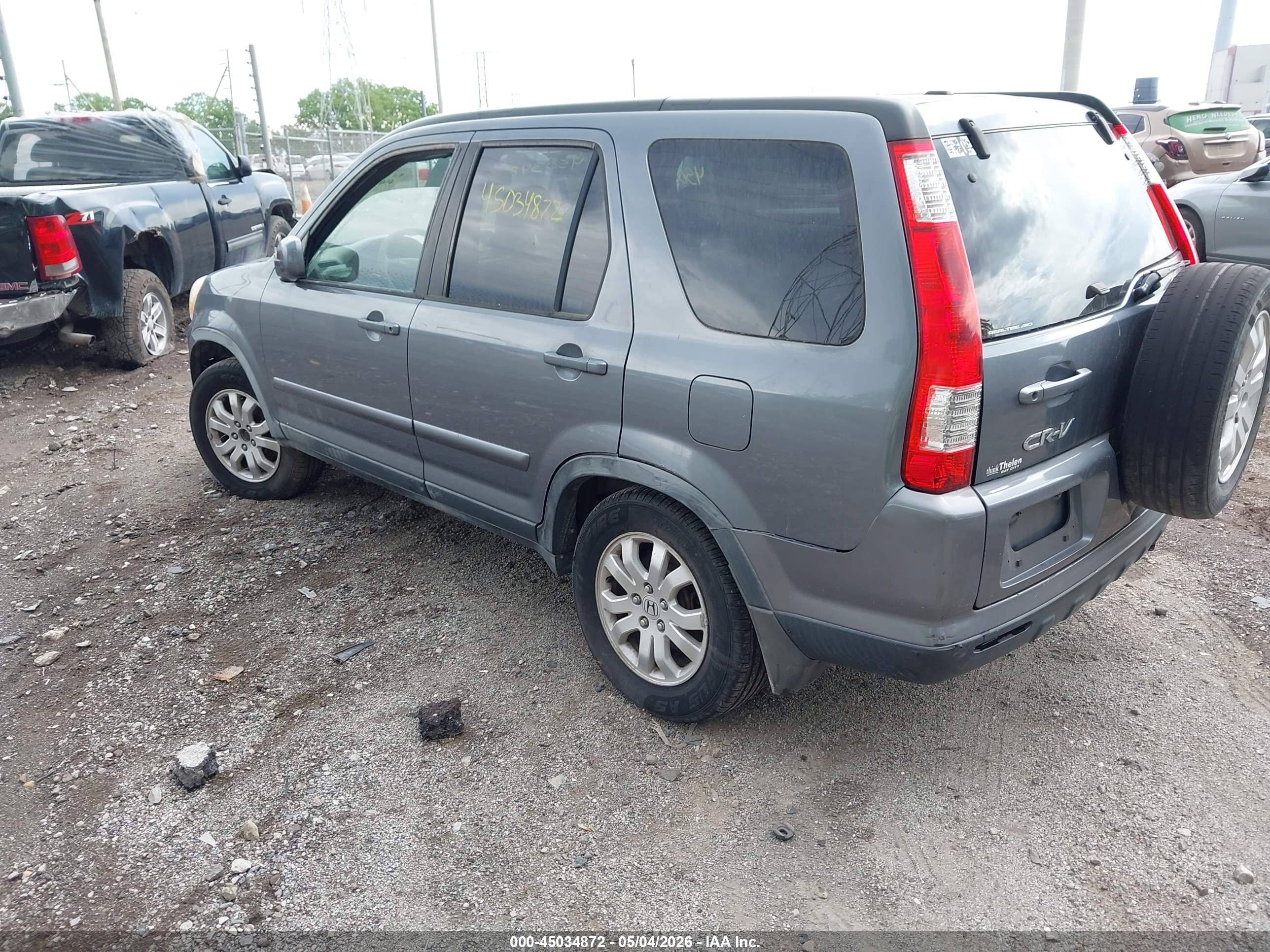 HONDA CR-V image 3