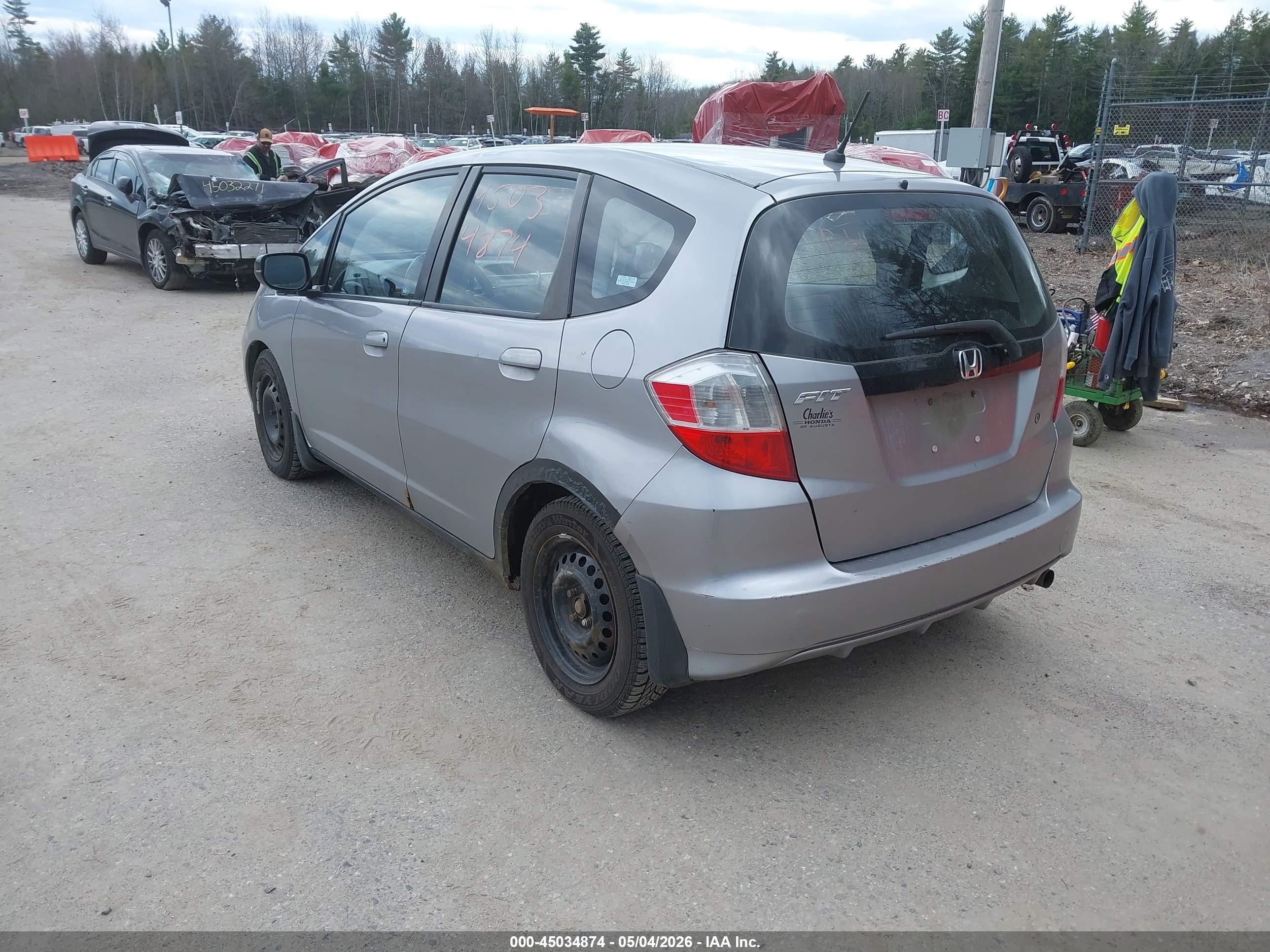 HONDA FIT image 3