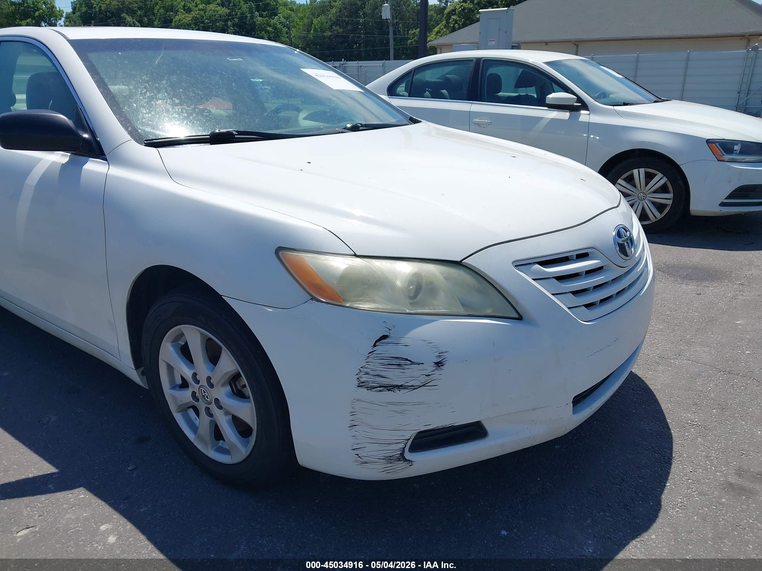 TOYOTA CAMRY image 6