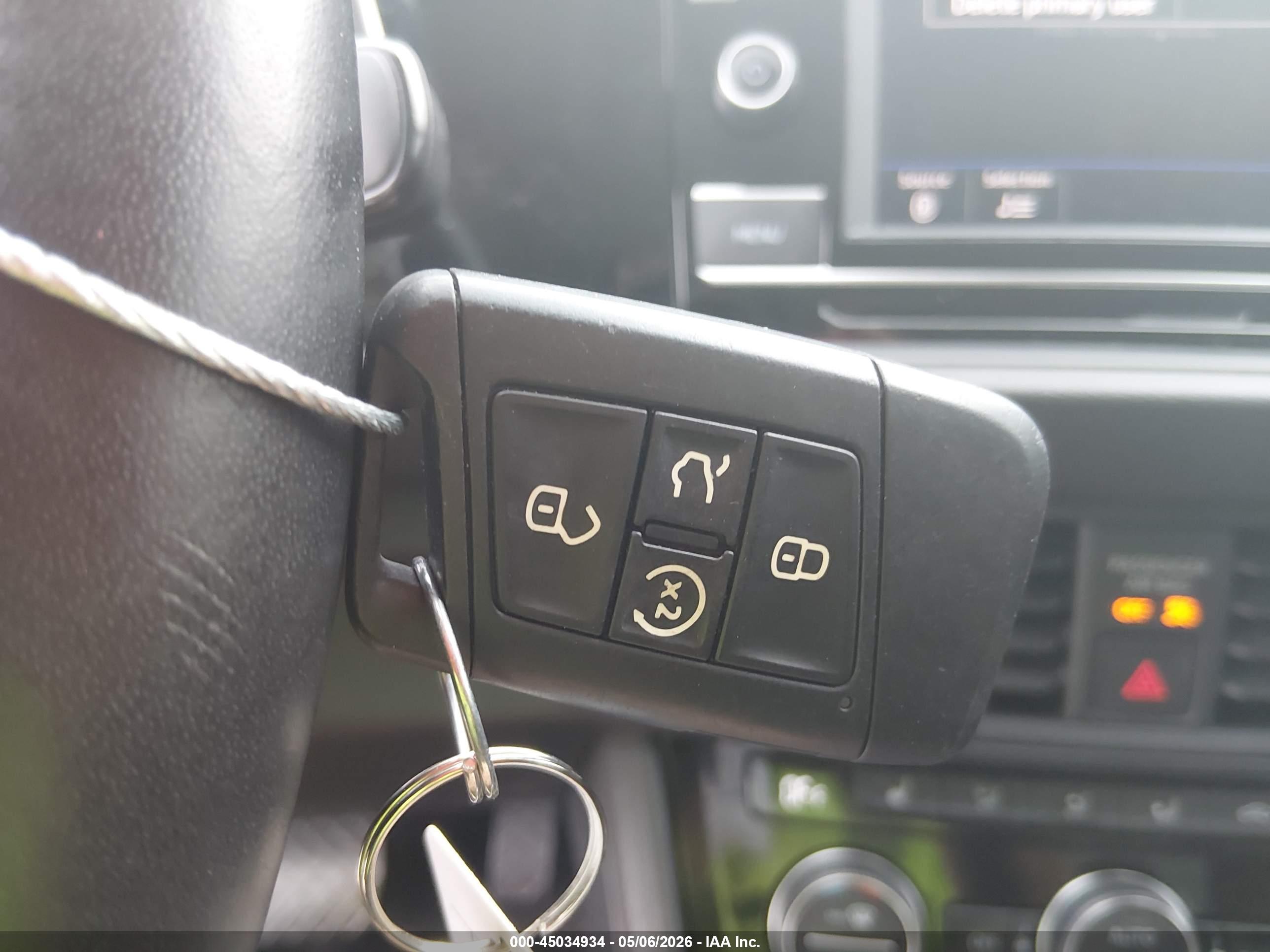 VOLKSWAGEN JETTA image 11
