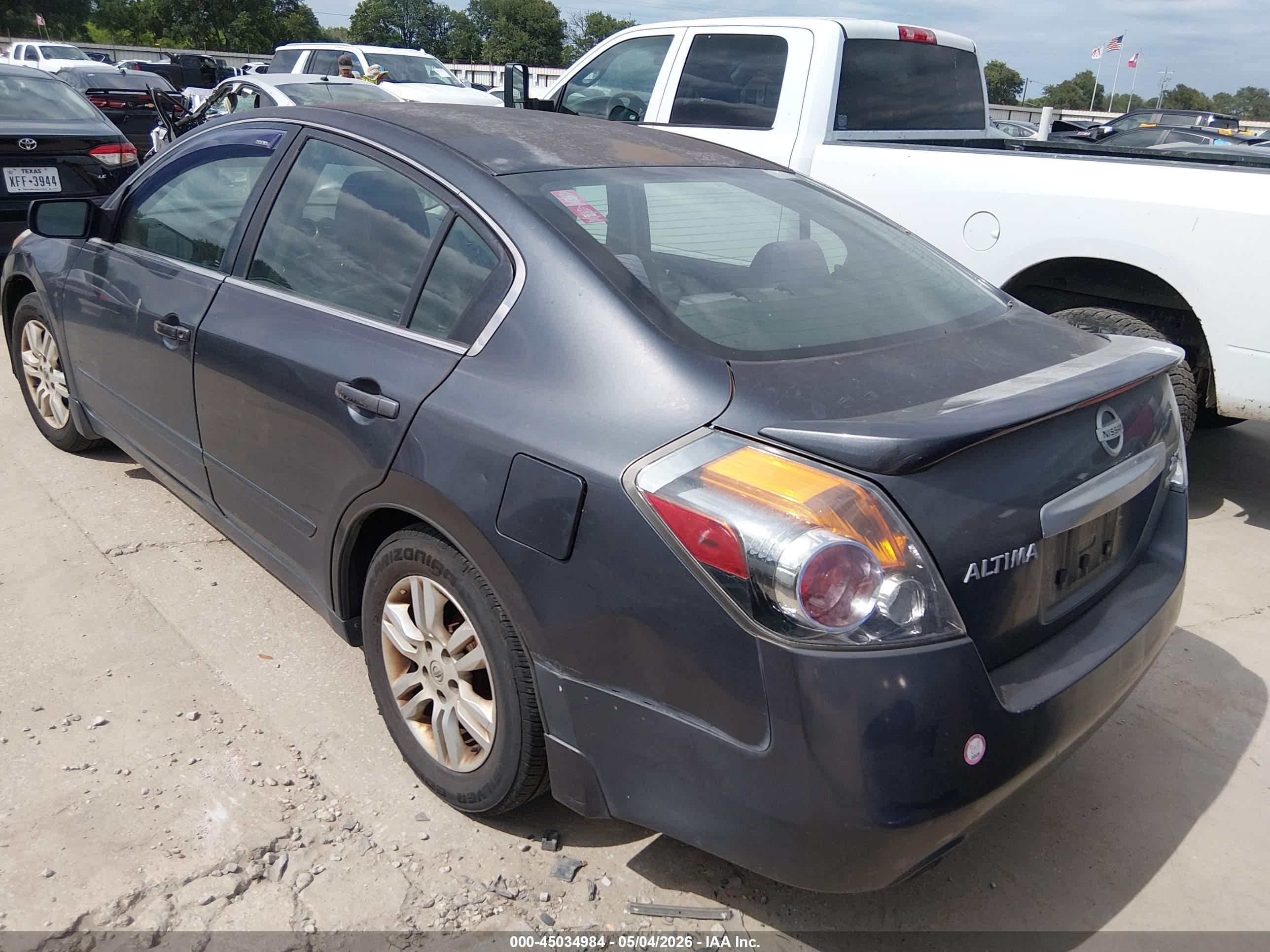 NISSAN ALTIMA image 3
