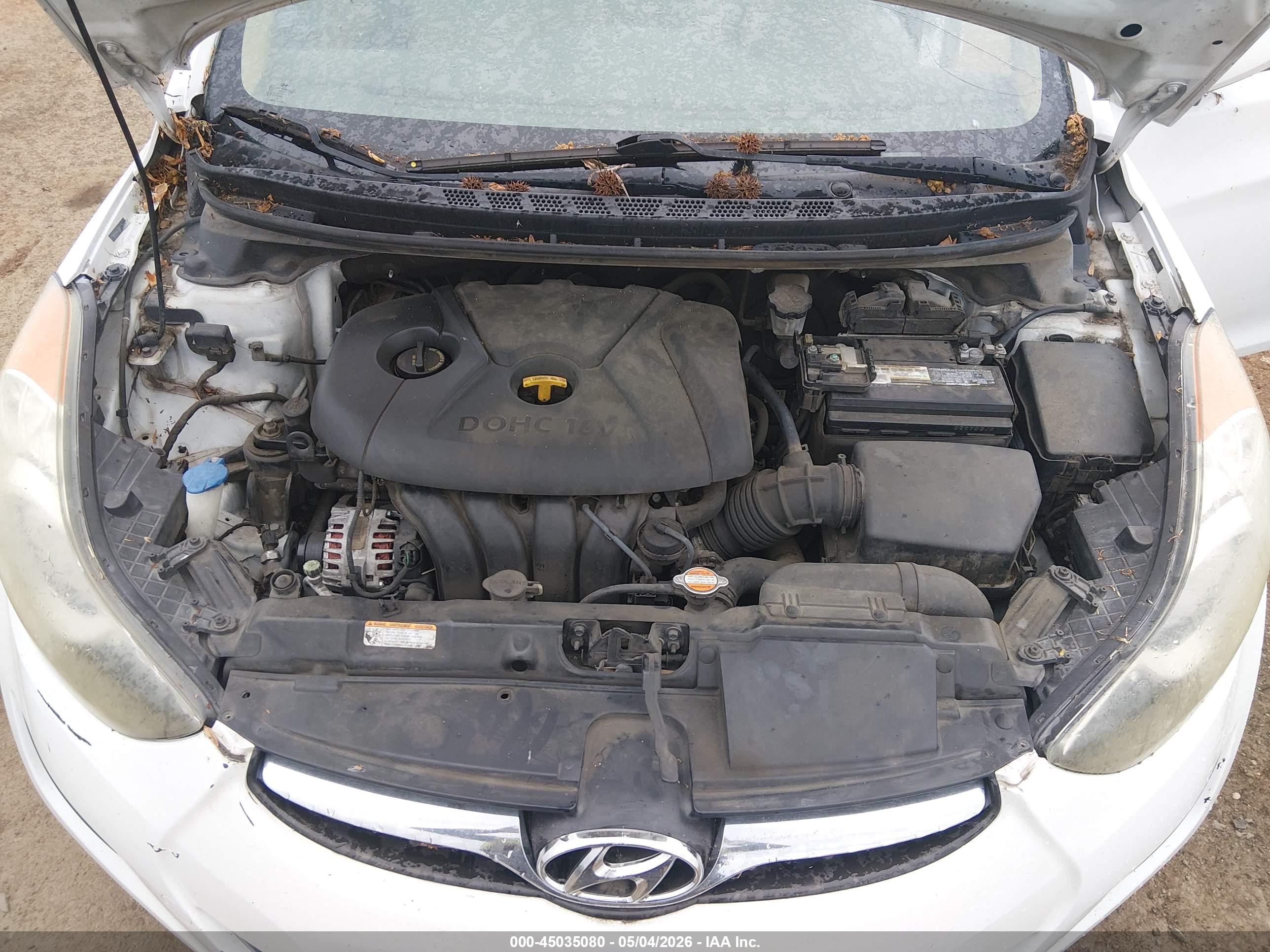 HYUNDAI ELANTRA image 10