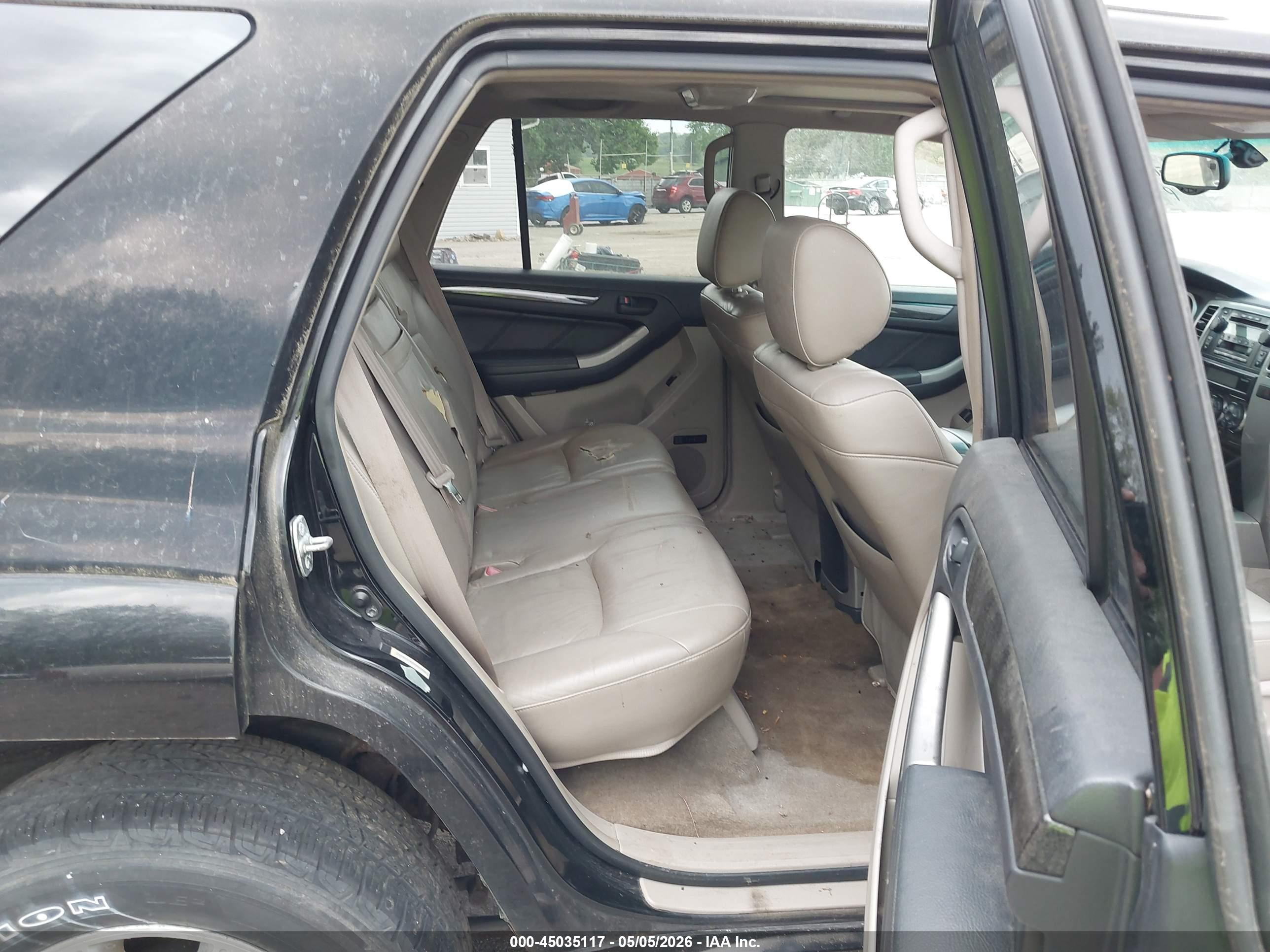 TOYOTA 4RUNNER image 8