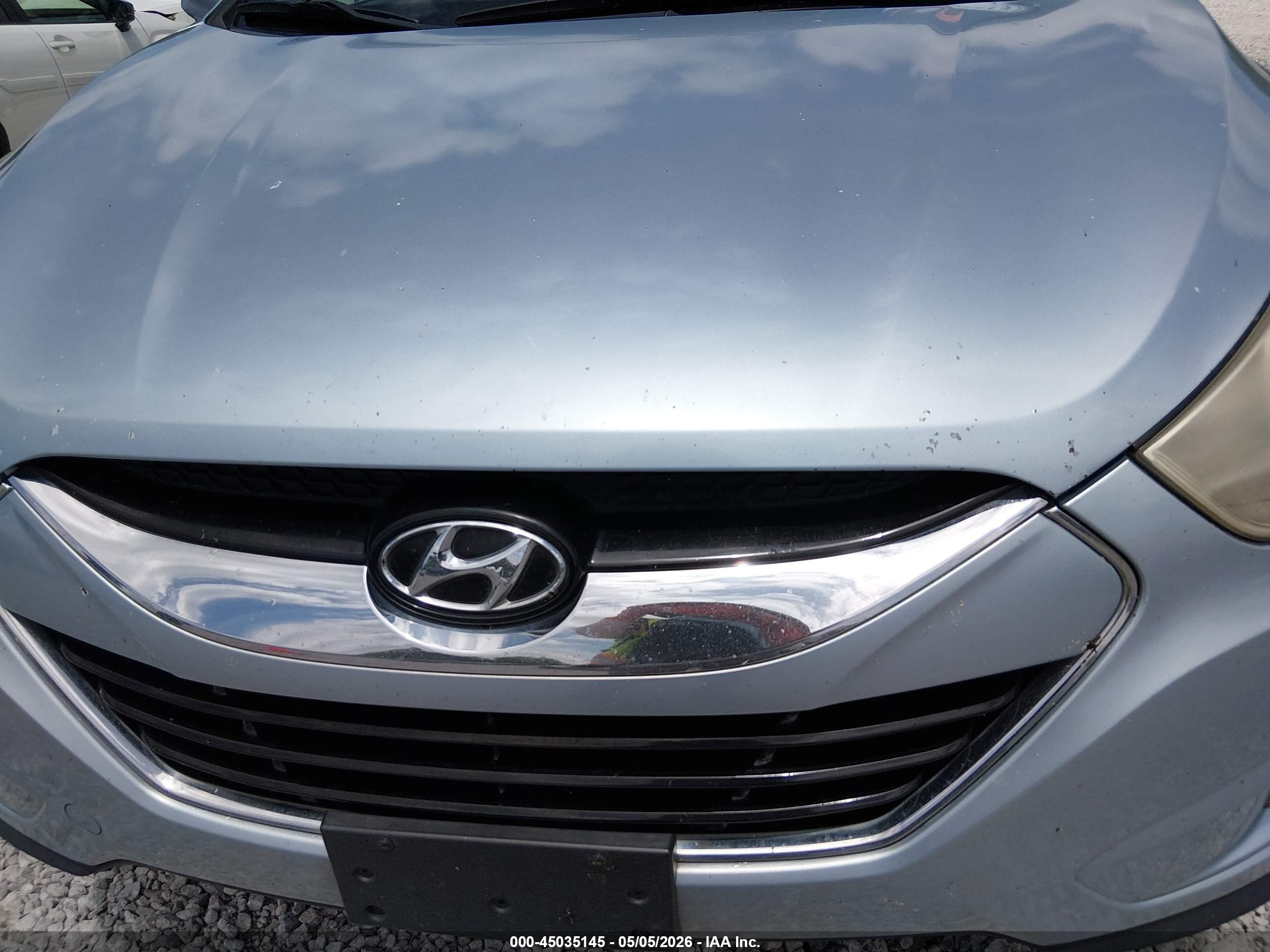 HYUNDAI TUCSON image 6