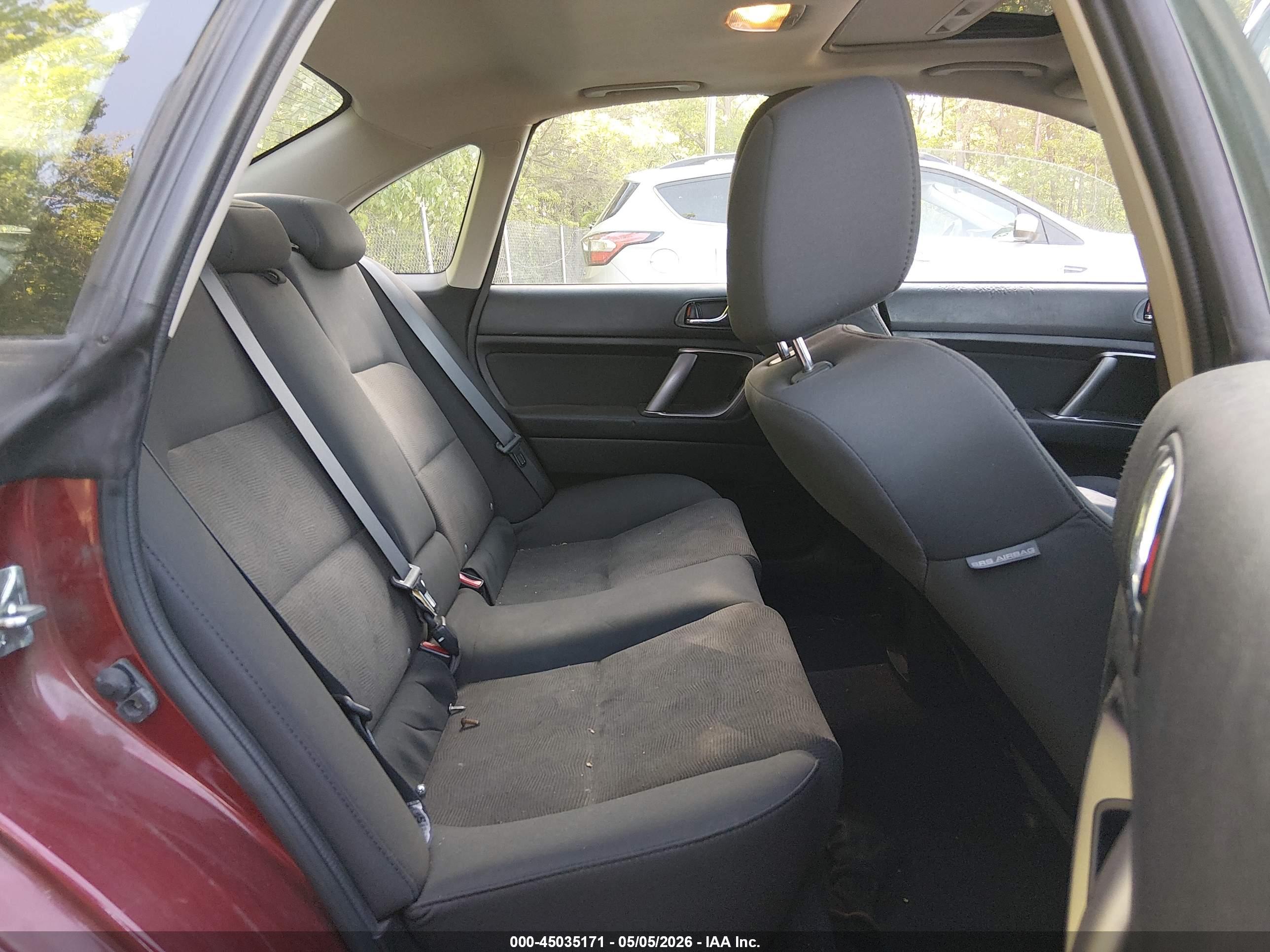 SUBARU LEGACY image 8