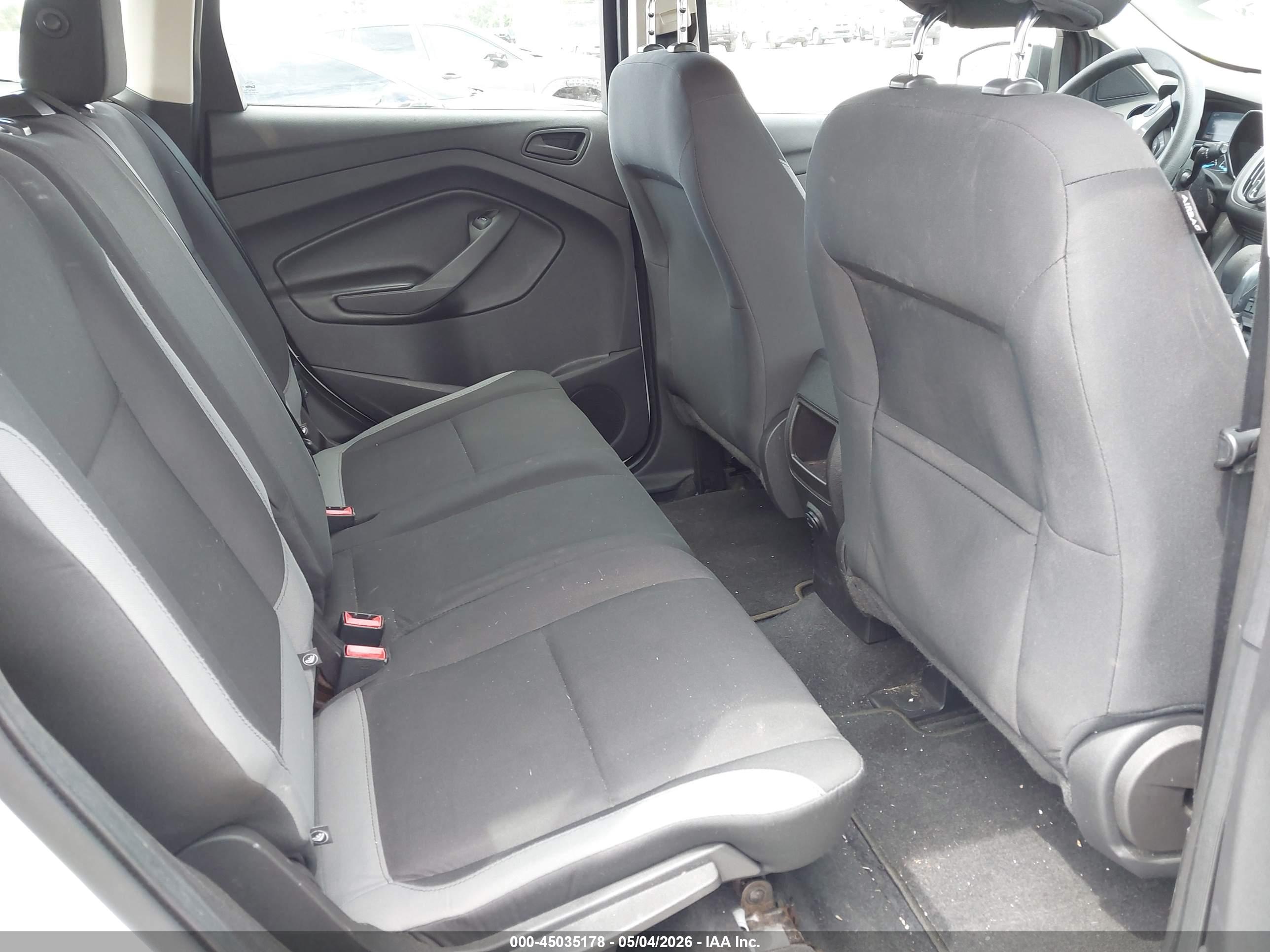 FORD ESCAPE image 8